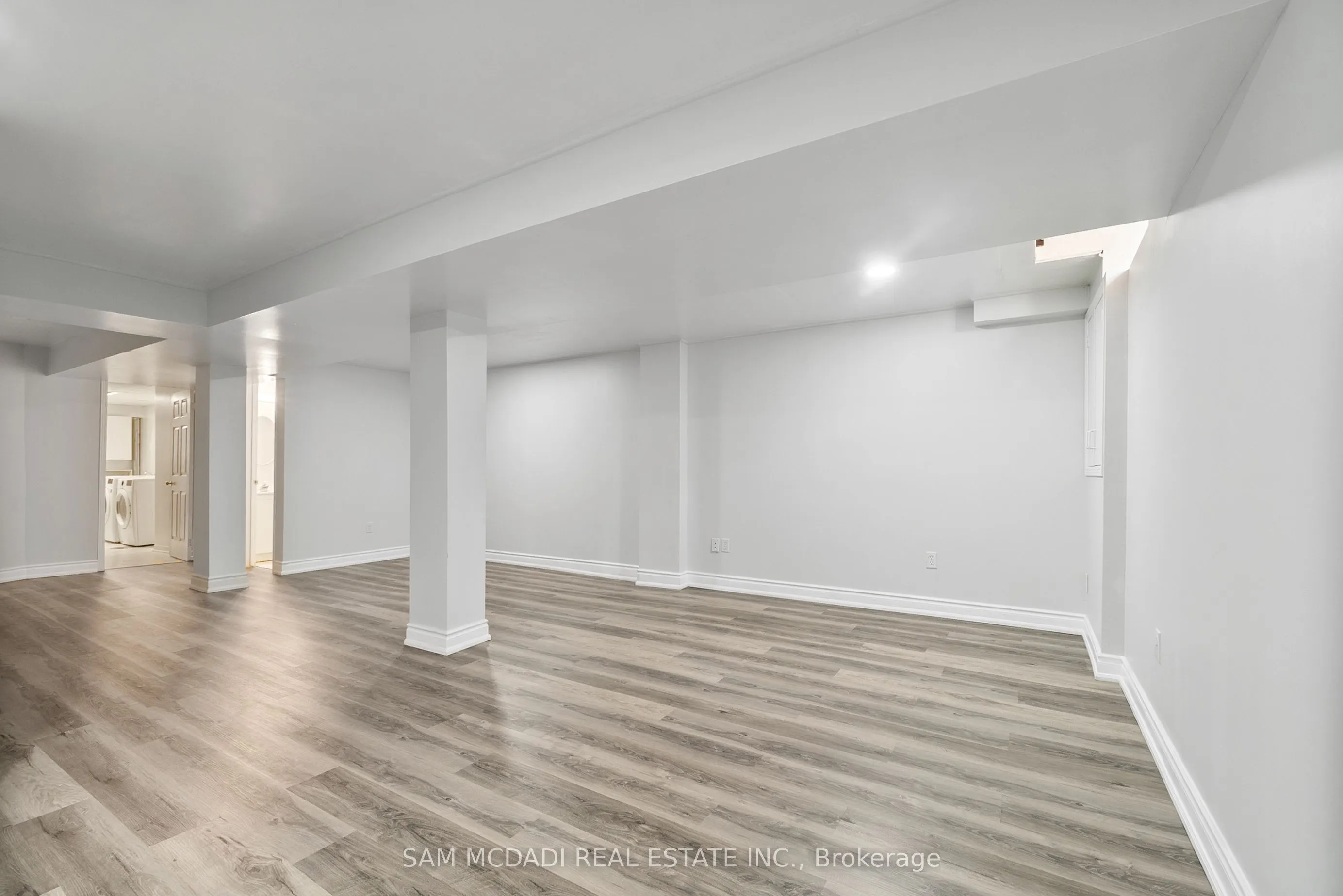 2006 Glenada Crescent, #27