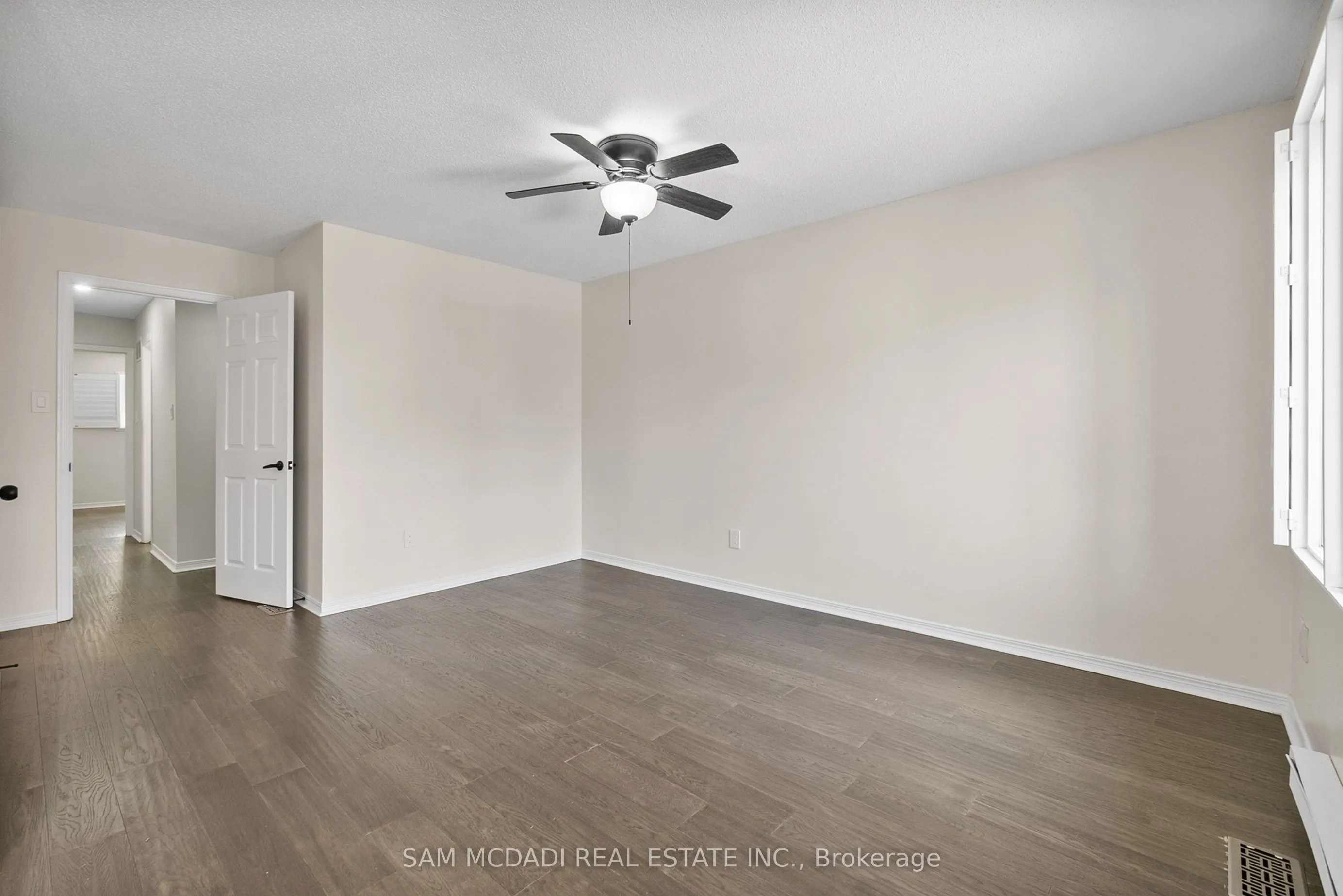 2006 Glenada Crescent, #27