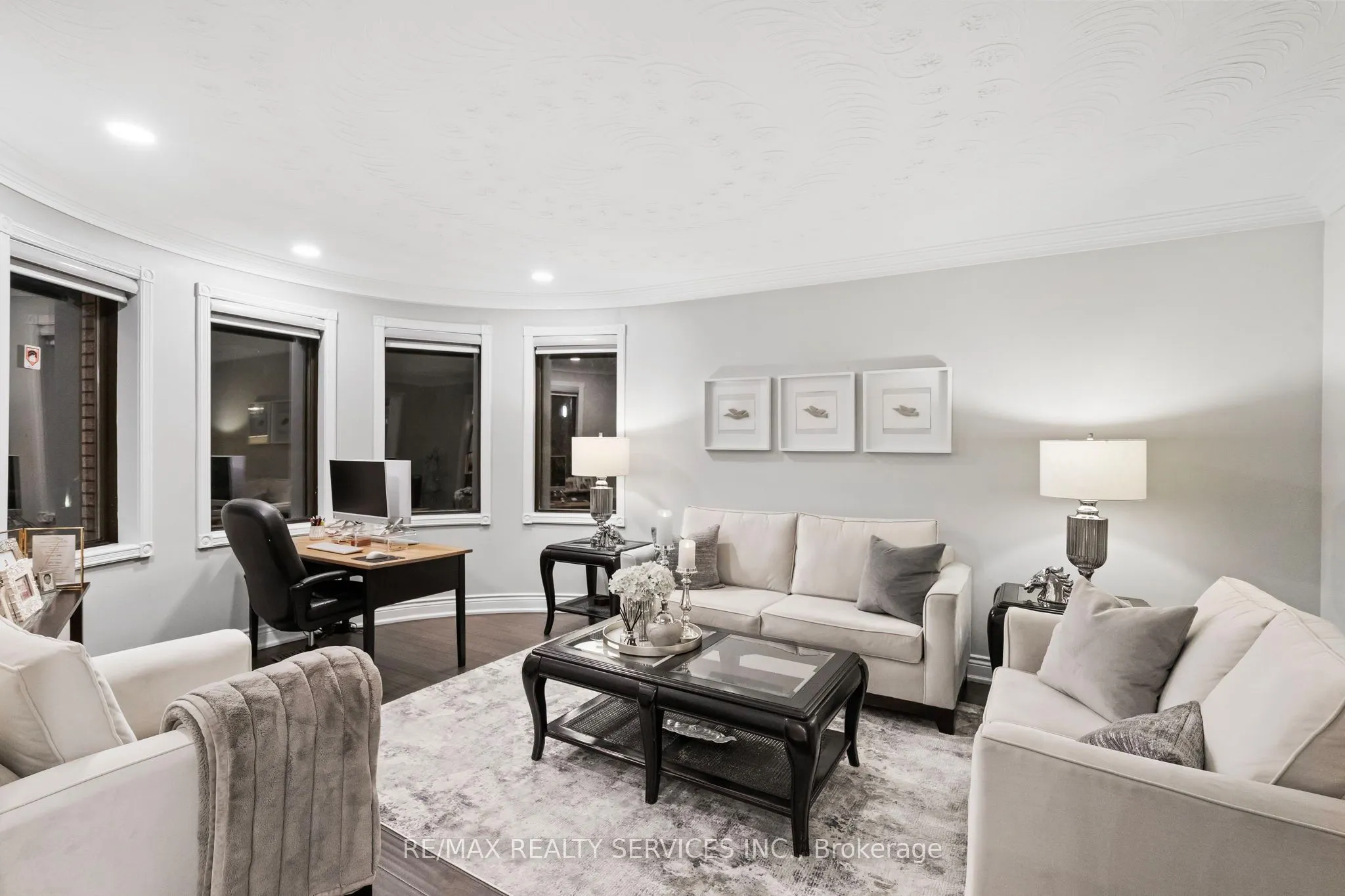 8 Evergreen Avenue