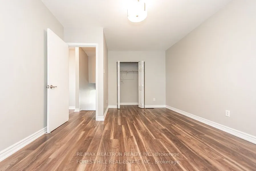 60 Northwood Drive