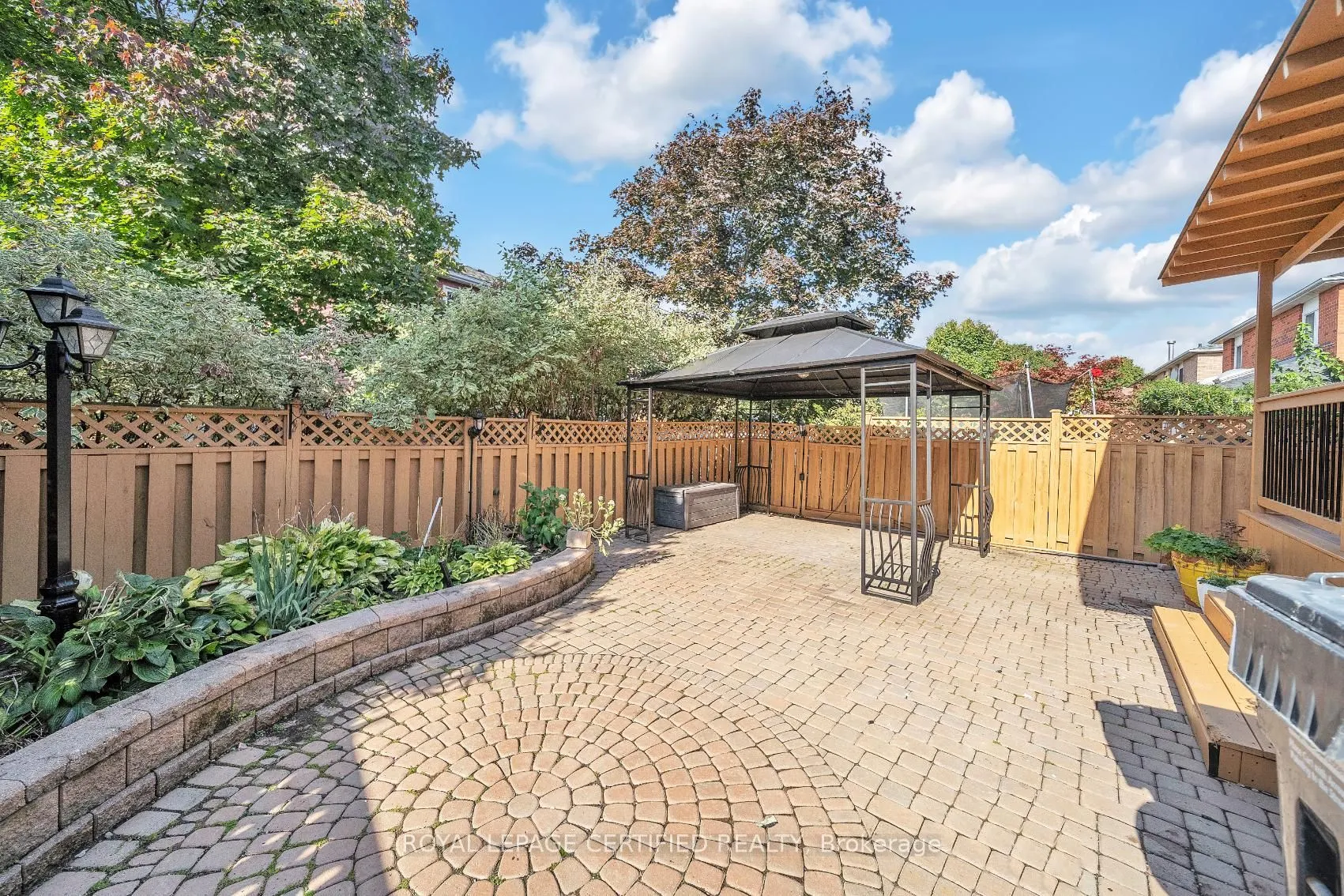 6062 Prairie Circle