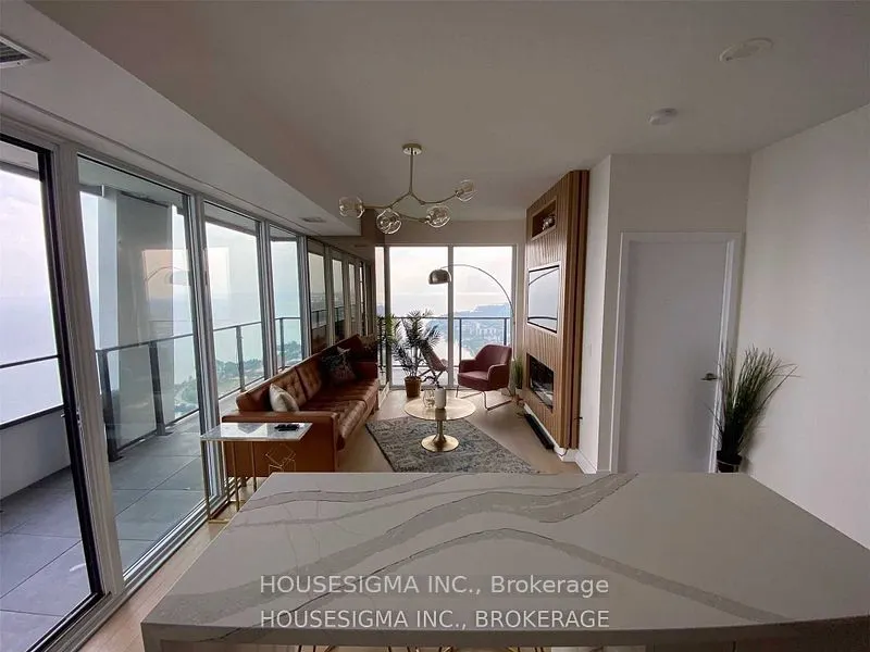 30 Shore Breeze Drive, #5707