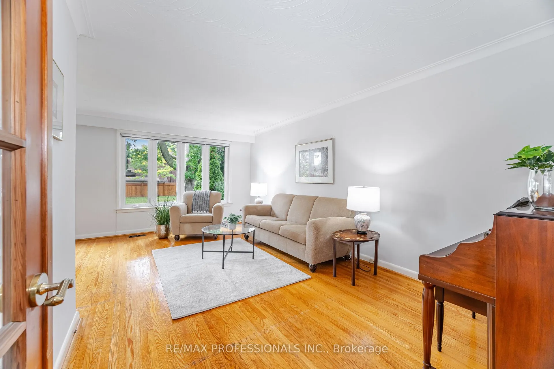 4 Lethbridge Avenue