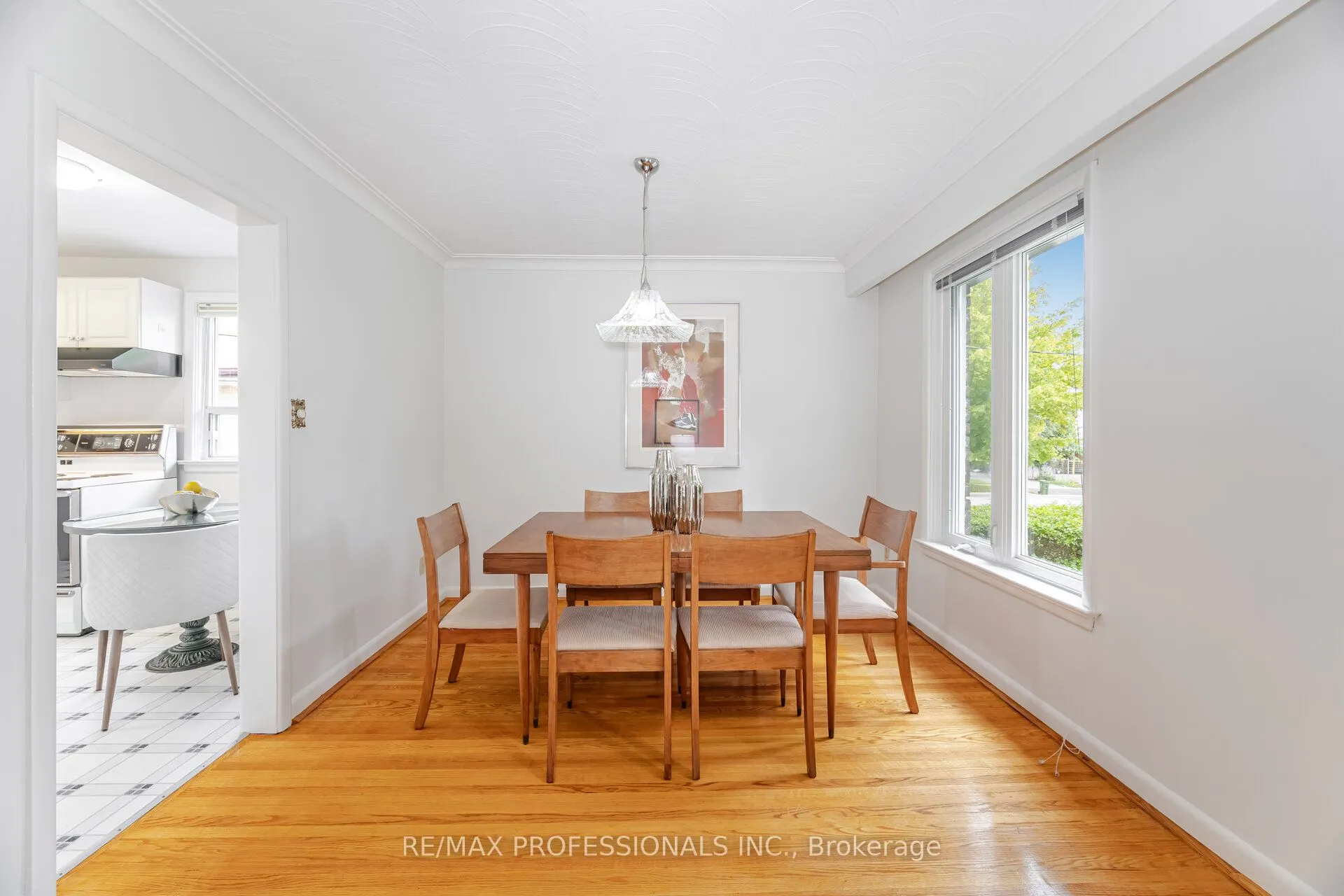 4 Lethbridge Avenue