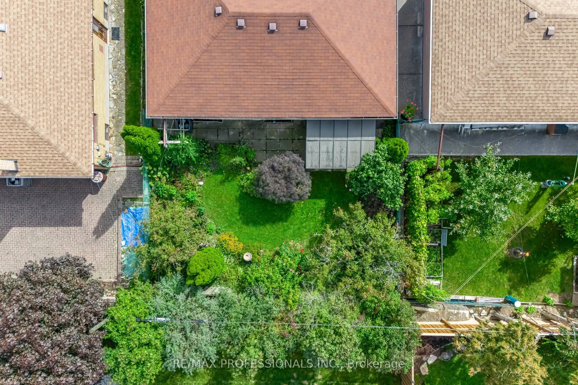 4 Lethbridge Avenue