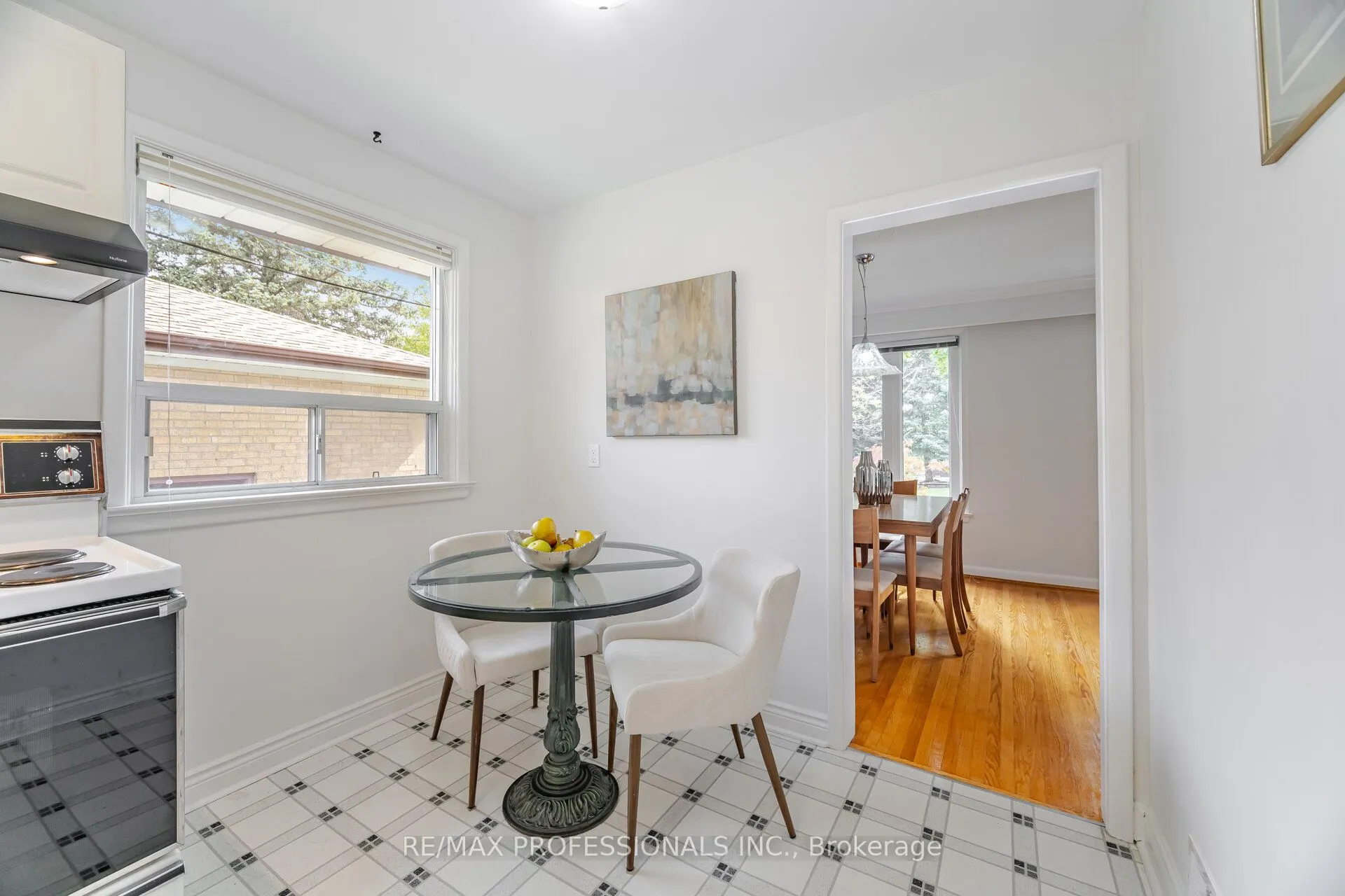 4 Lethbridge Avenue