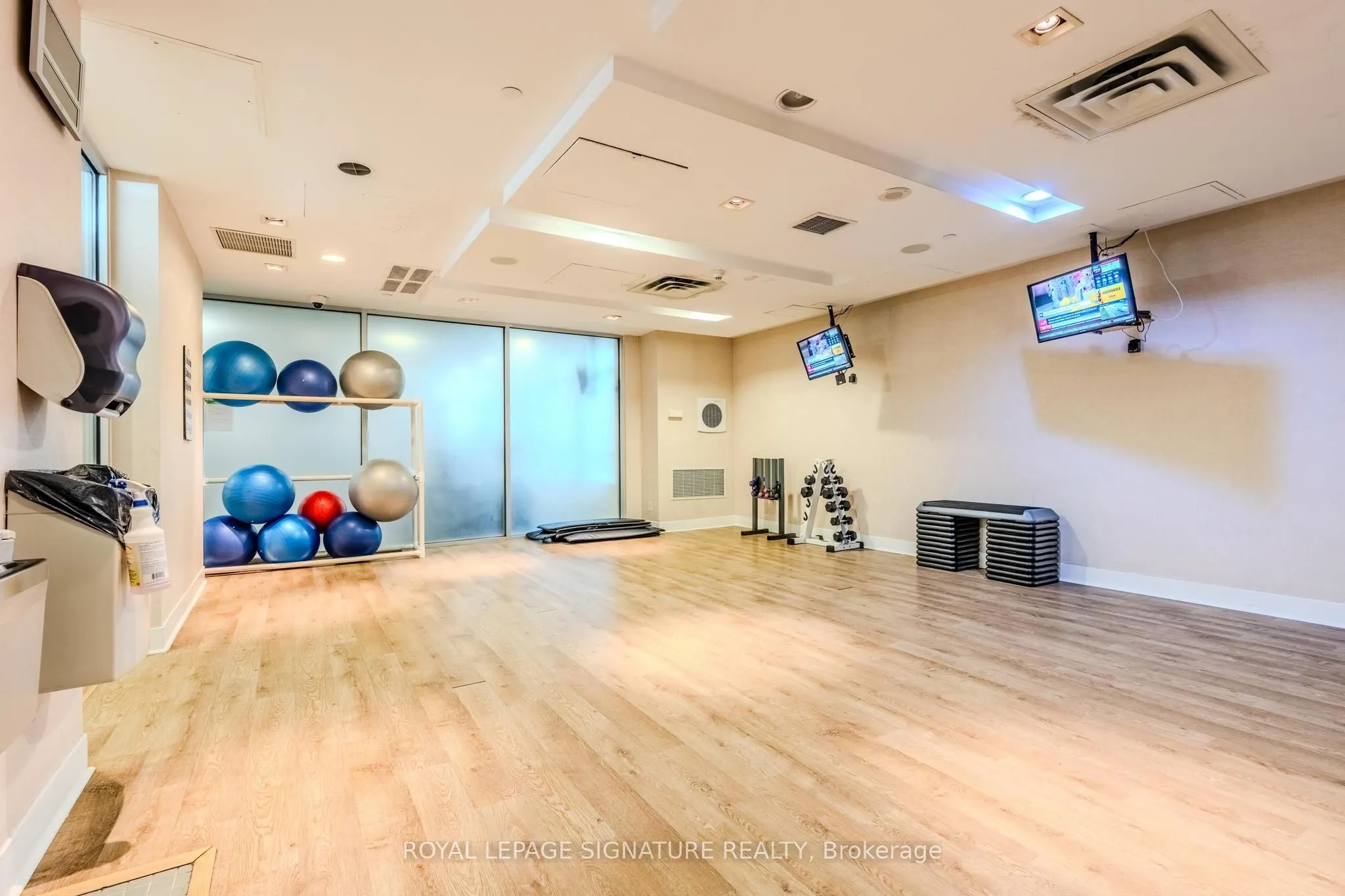 3888 Duke Of York Boulevard, #2820