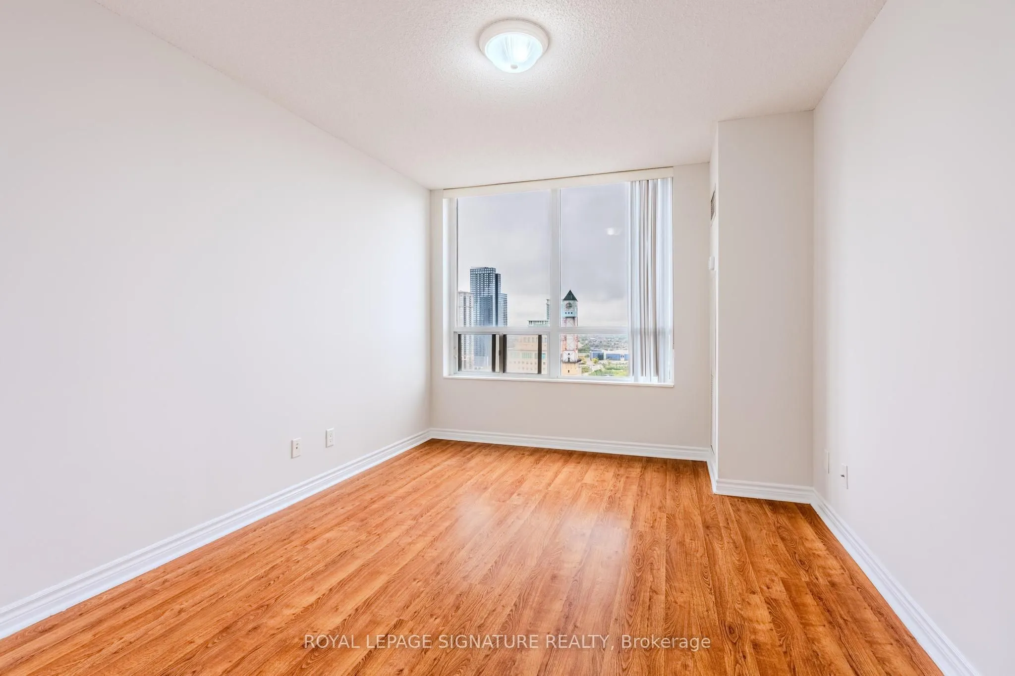 3888 Duke Of York Boulevard, #2820