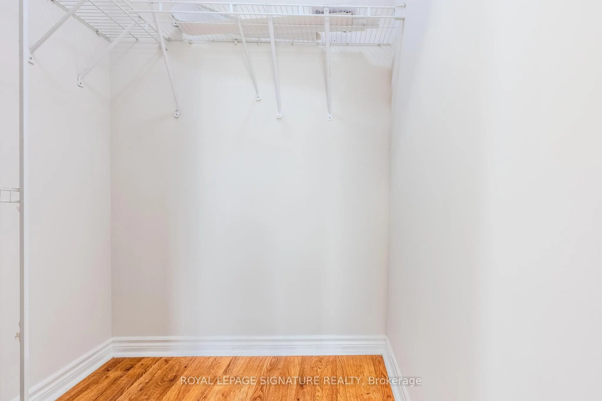 3888 Duke Of York Boulevard, #2820