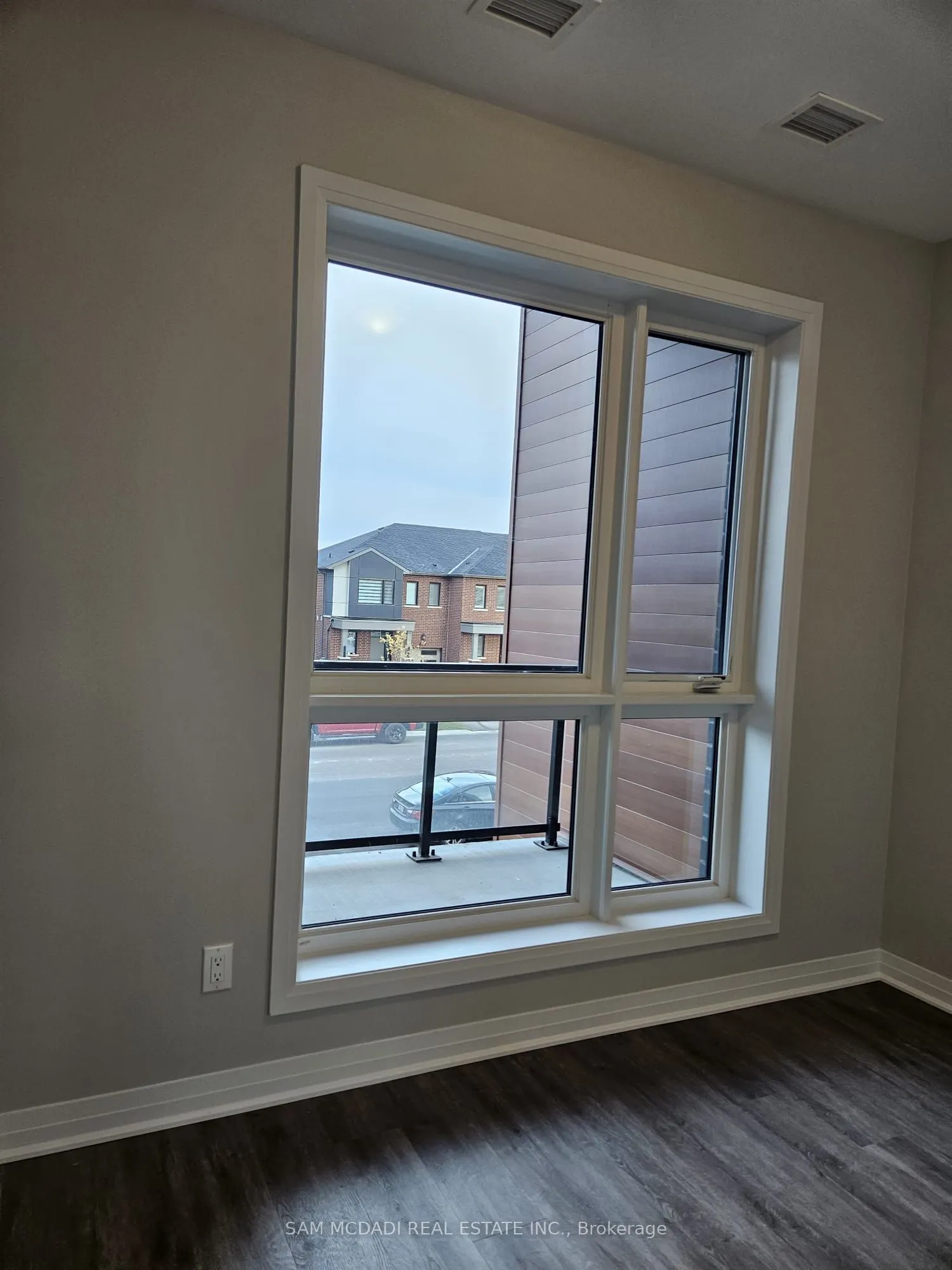 460 Gordon Krantz Avenue, #222