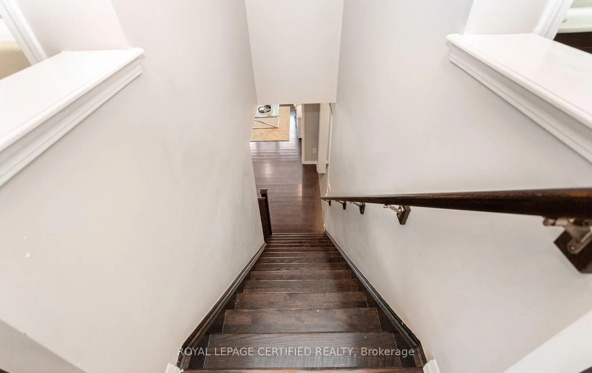 255 Cochrane Terrace