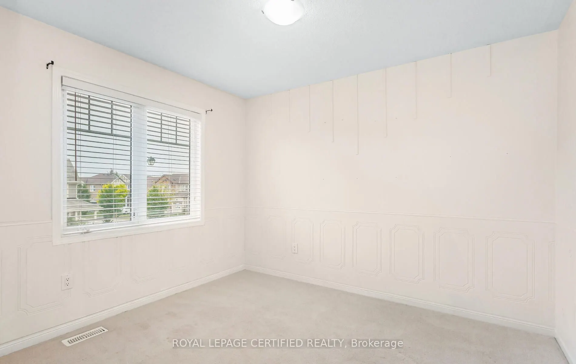 255 Cochrane Terrace