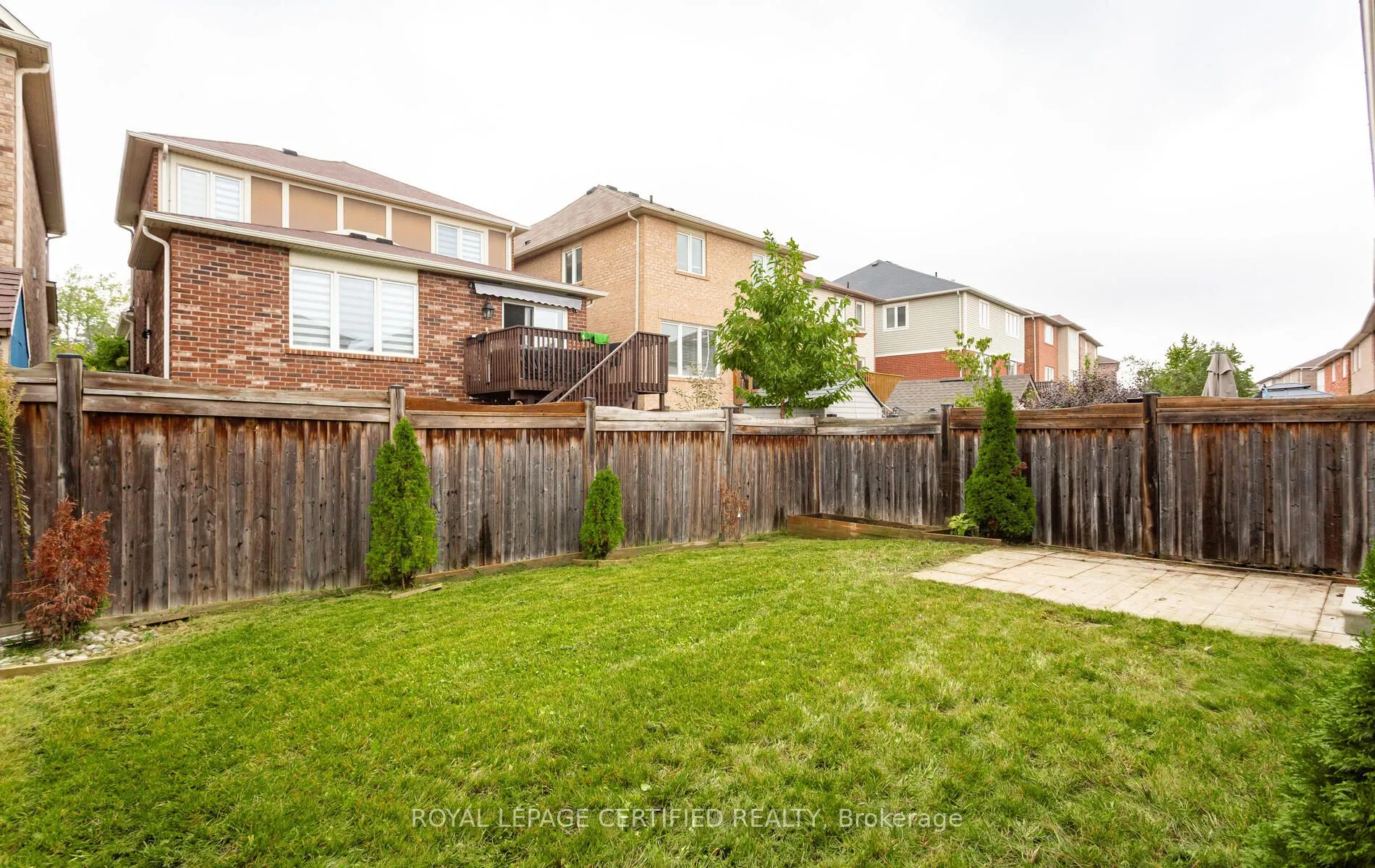255 Cochrane Terrace