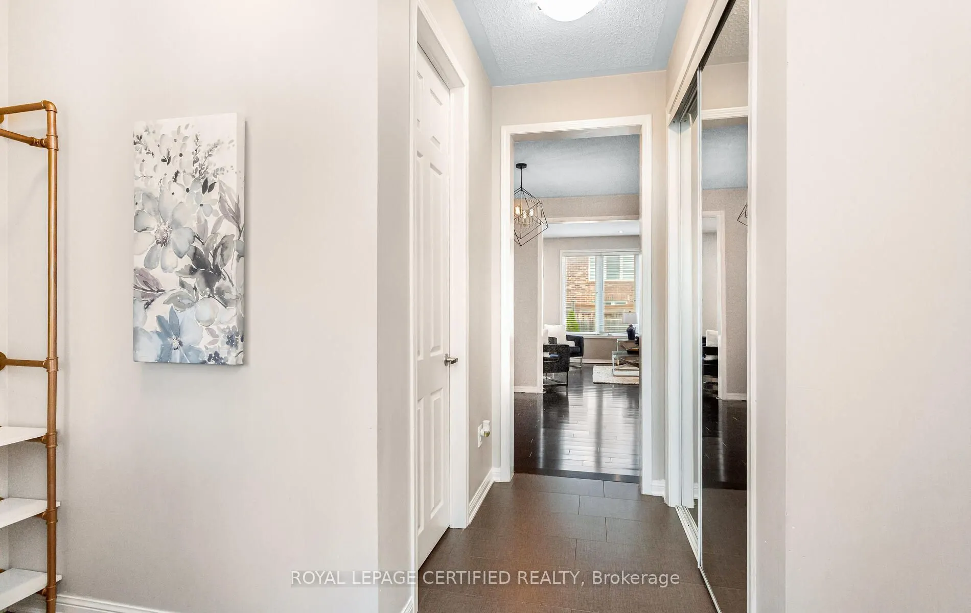 255 Cochrane Terrace