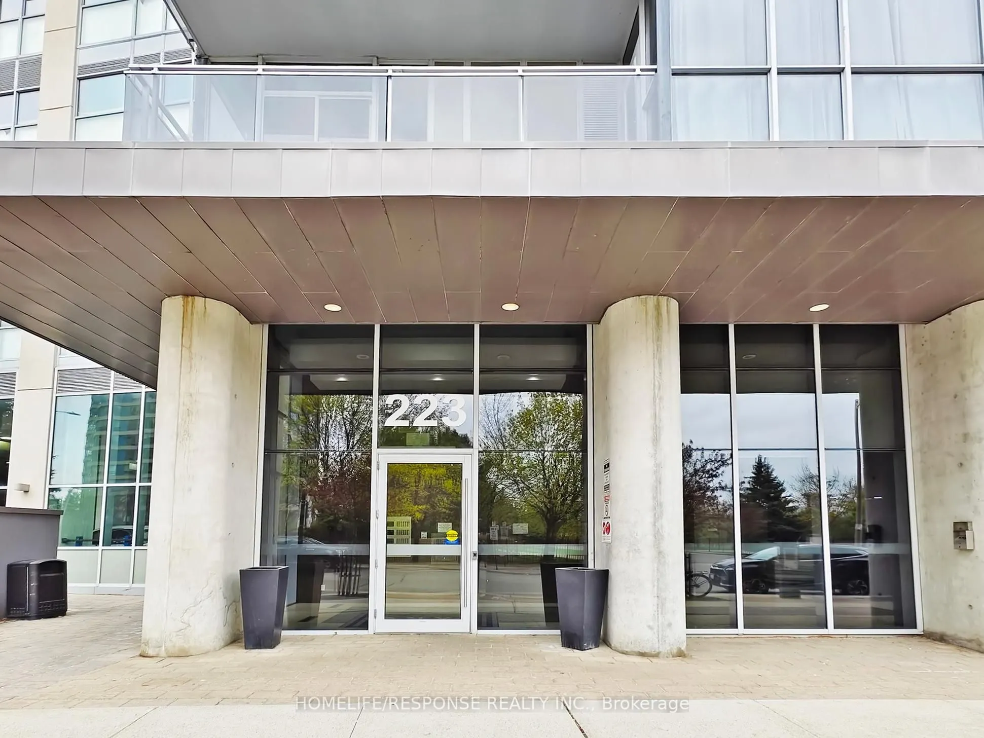 223 WEBB Drive, #2301