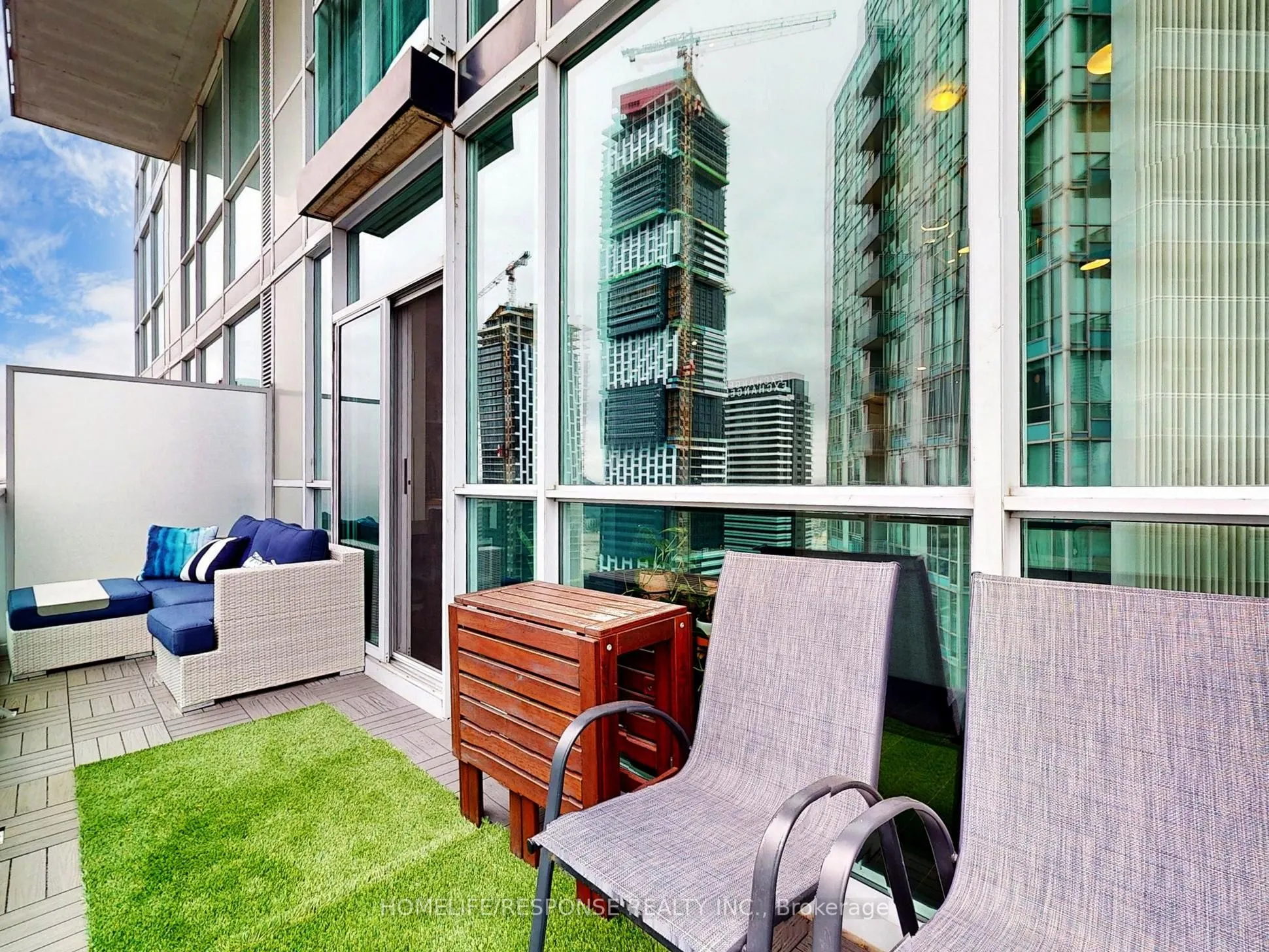 223 WEBB Drive, #2301