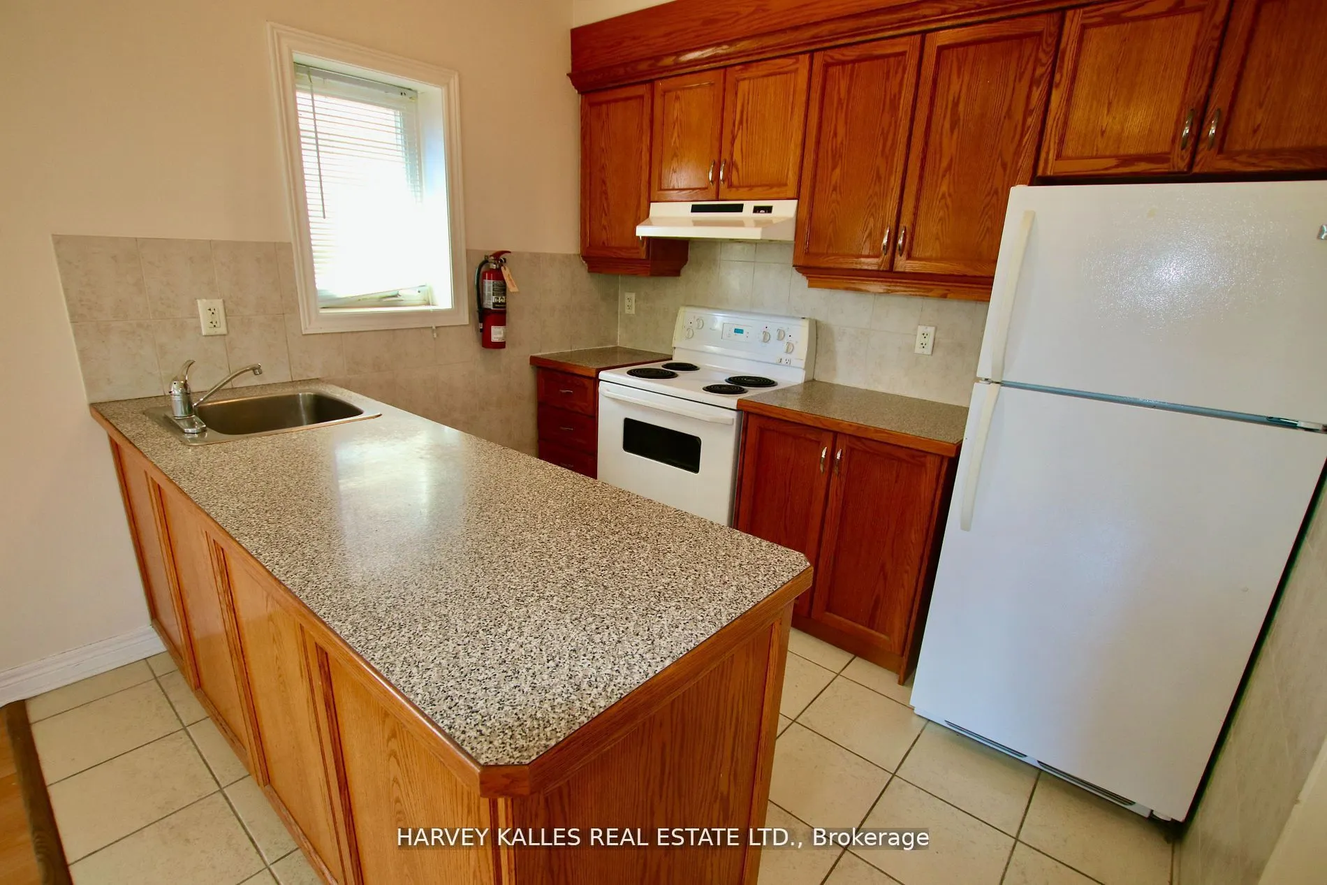 775 Ossington Avenue, #5