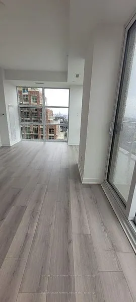 1787 St Clair Avenue W, #706
