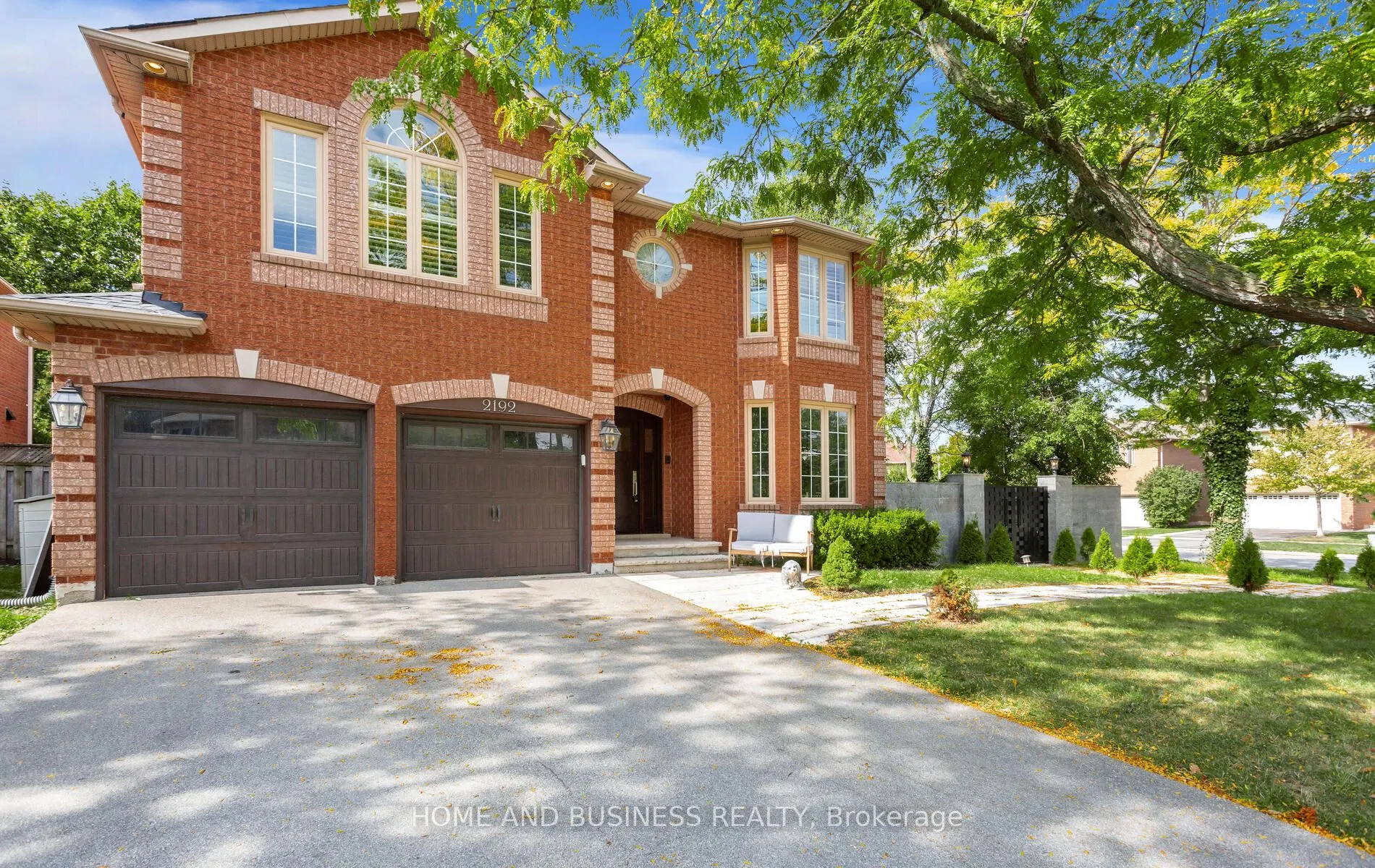 2192 Oakmead Boulevard