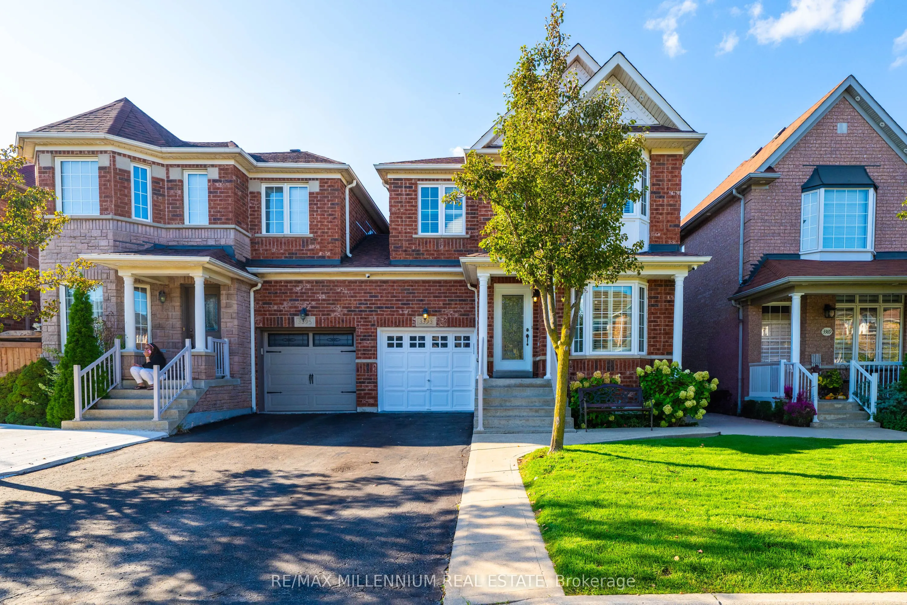 3393 Covent Crescent