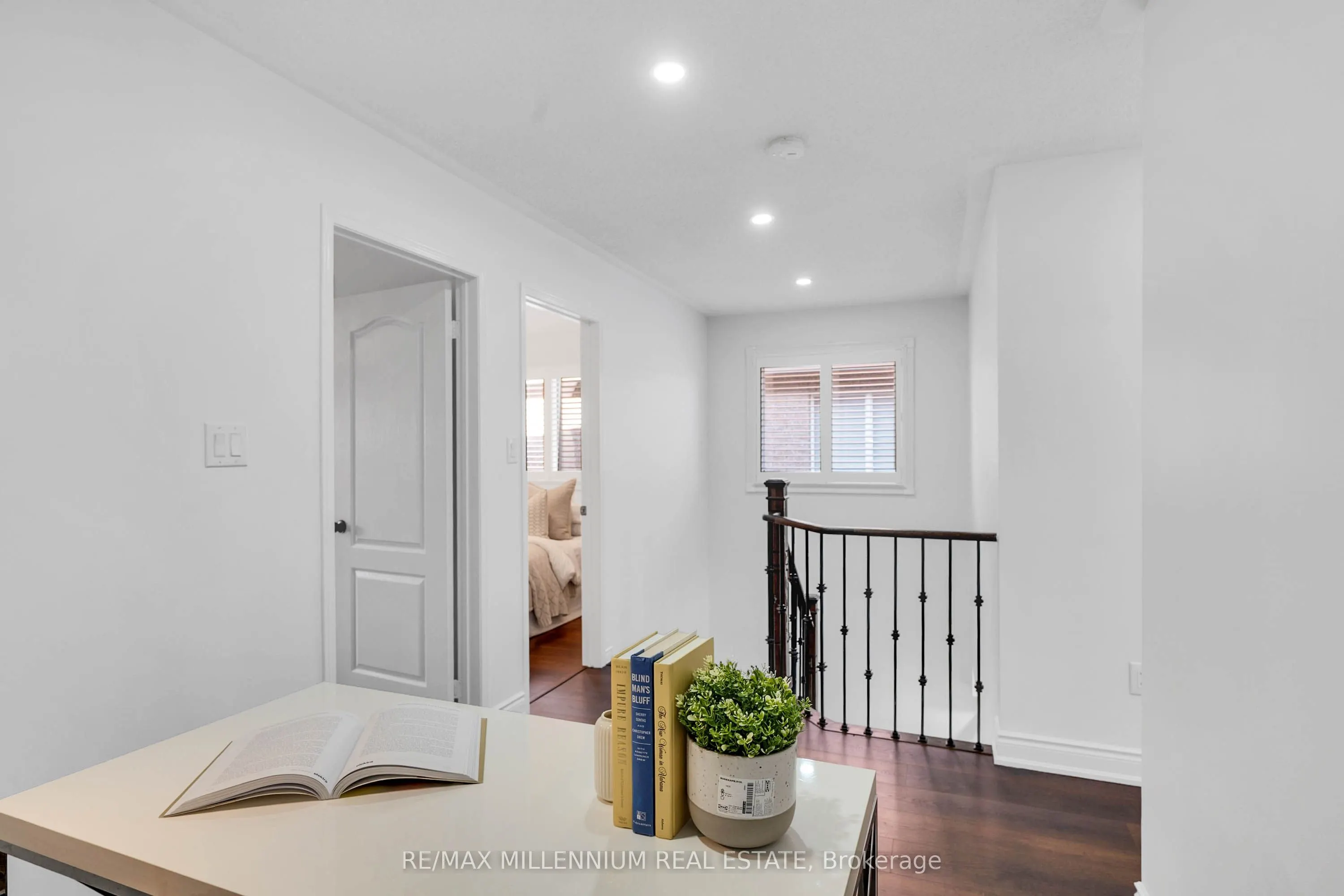 3393 Covent Crescent