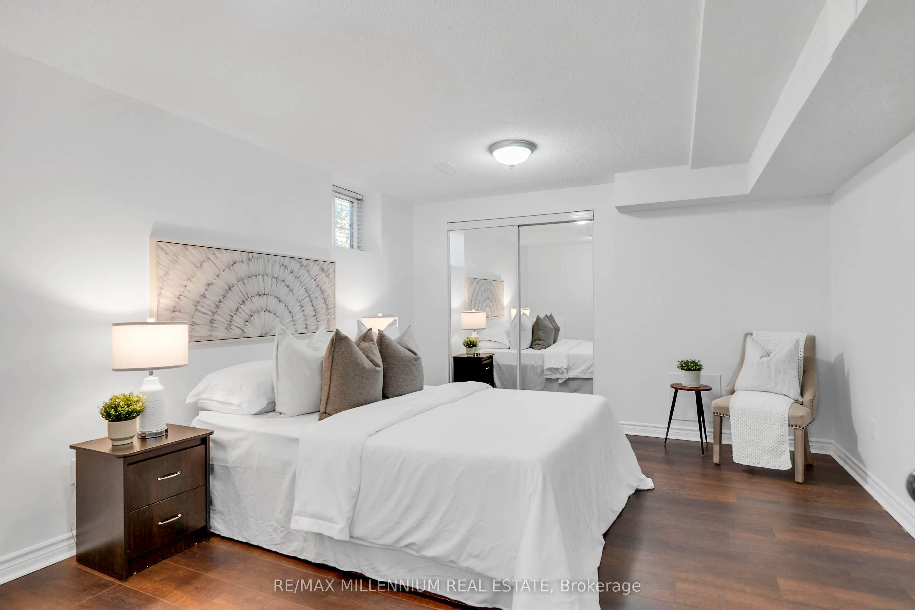 3393 Covent Crescent