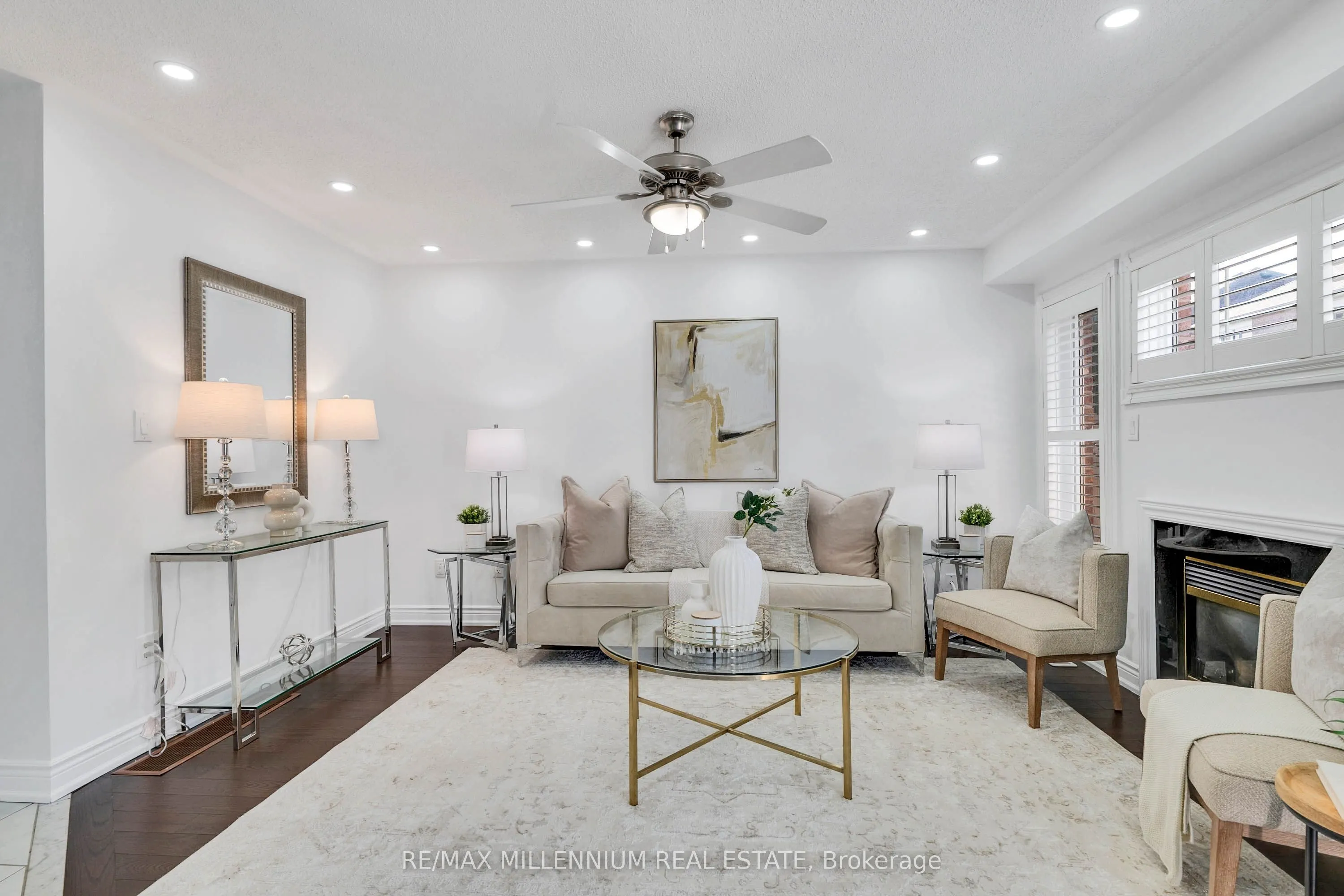 3393 Covent Crescent