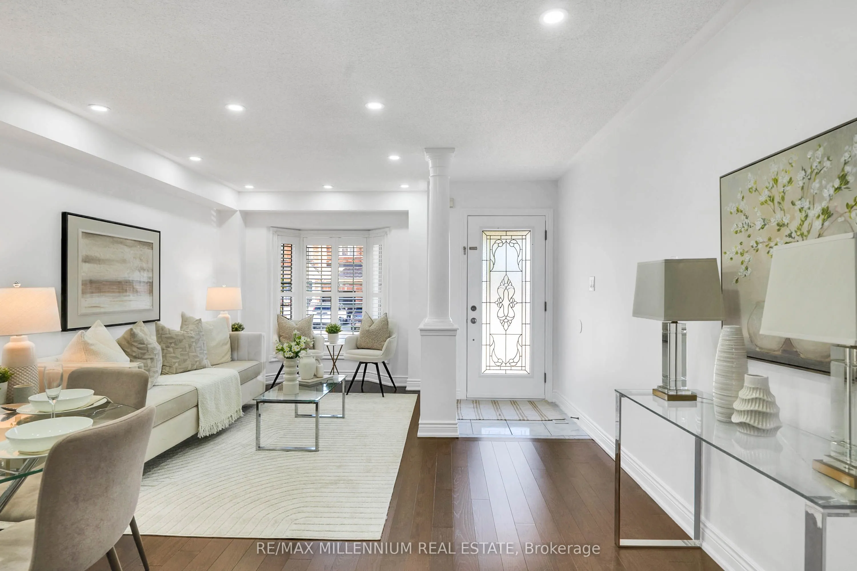 3393 Covent Crescent