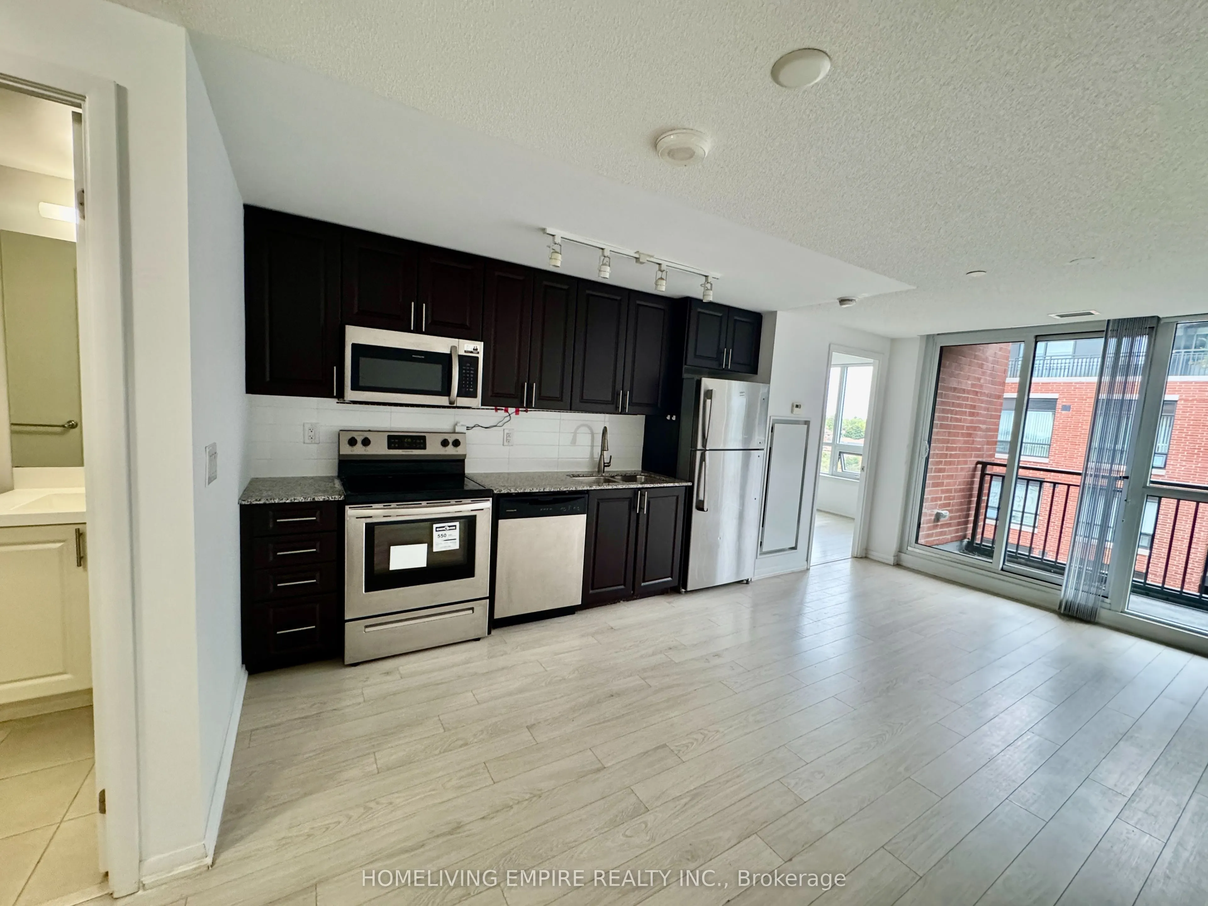 3091 Dufferin Street, #609