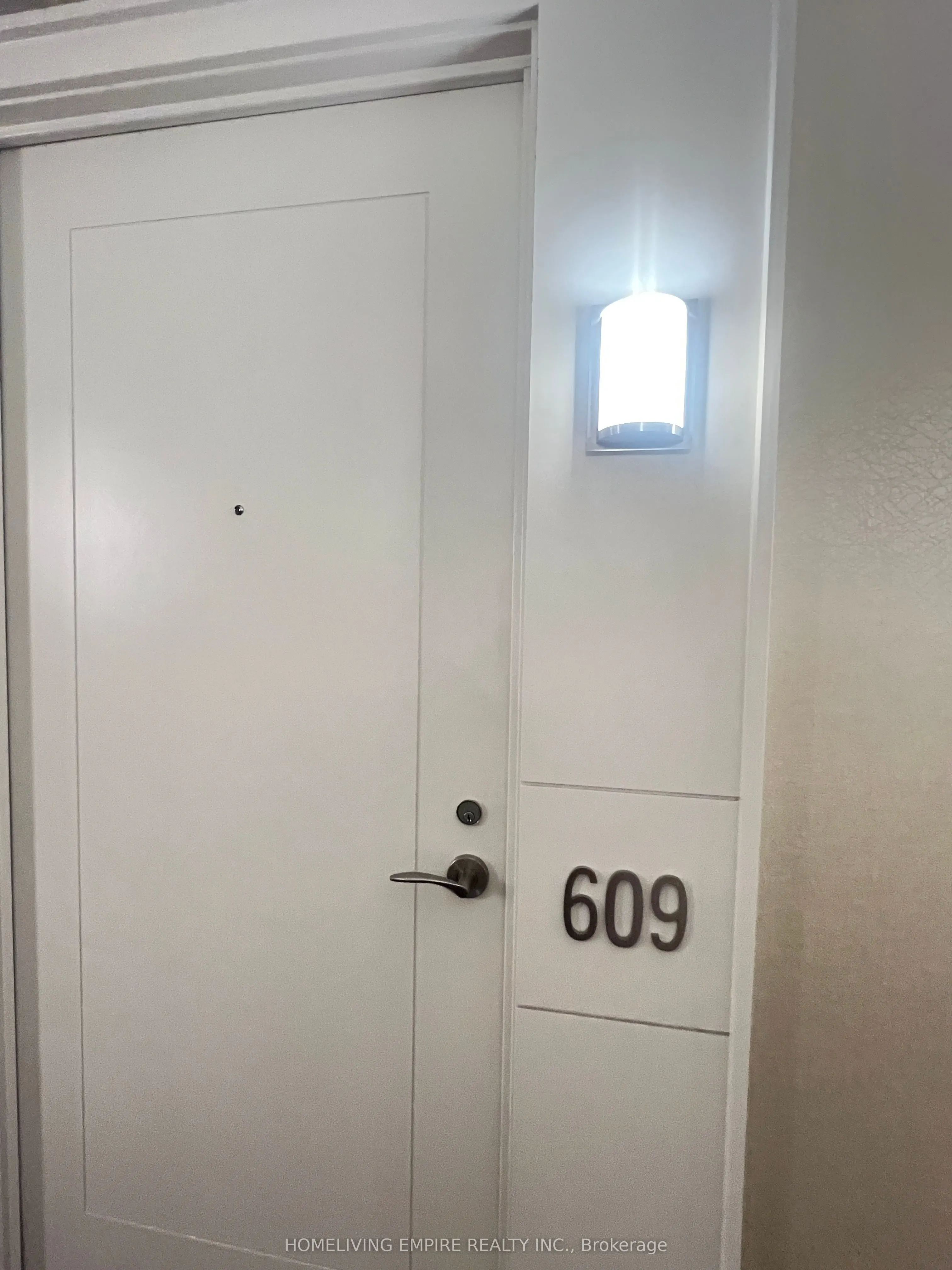 3091 Dufferin Street, #609