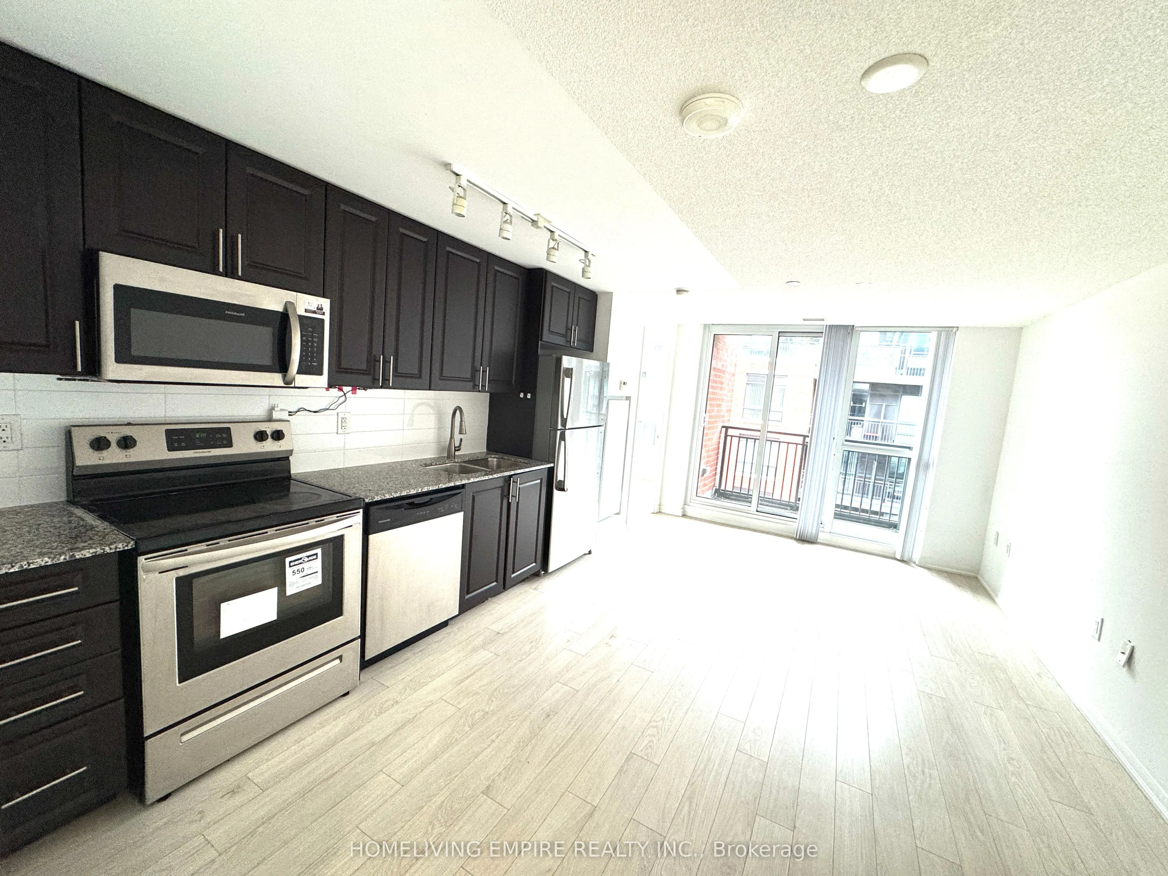 3091 Dufferin Street, #609