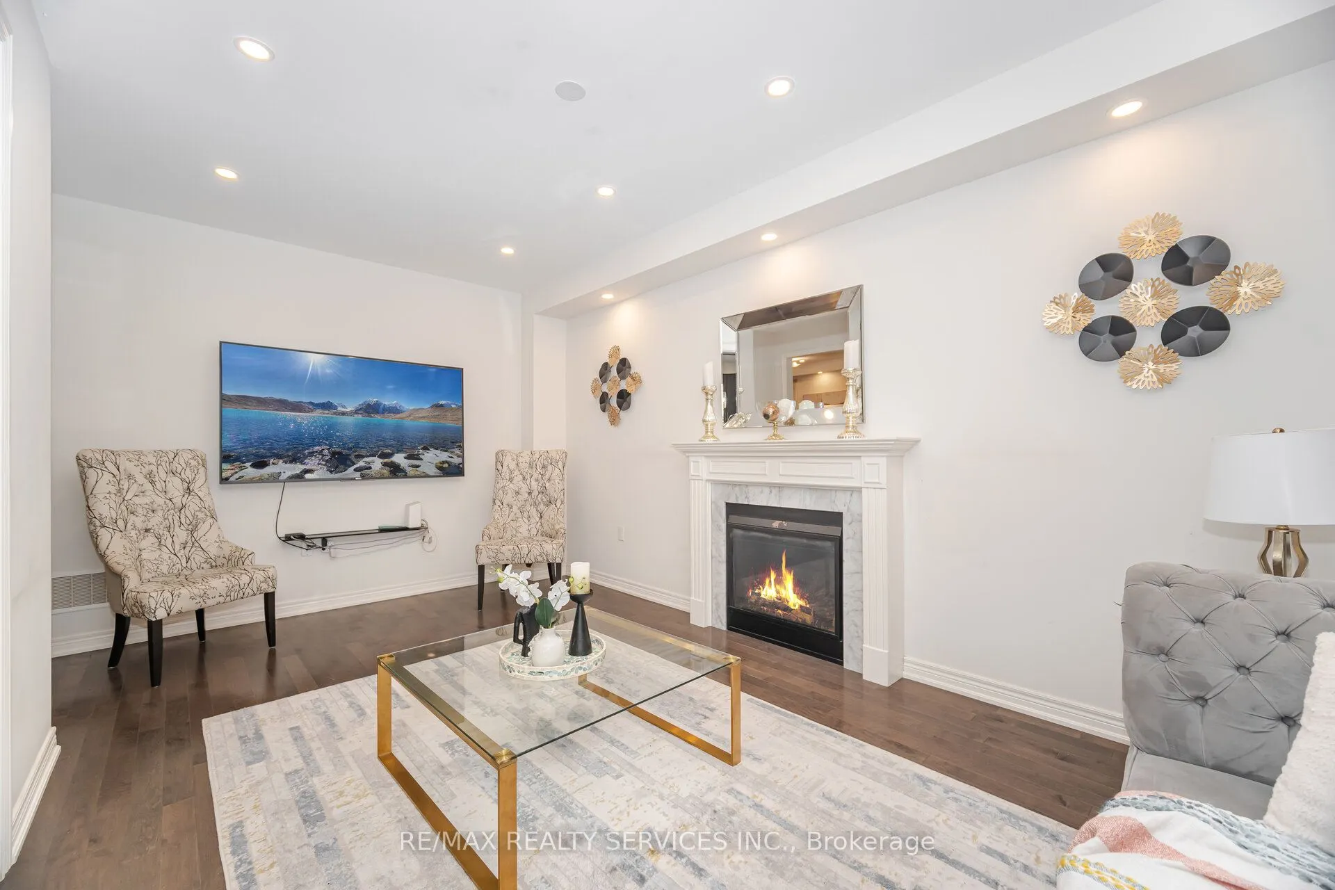 52 Blackberry Valley Crescent