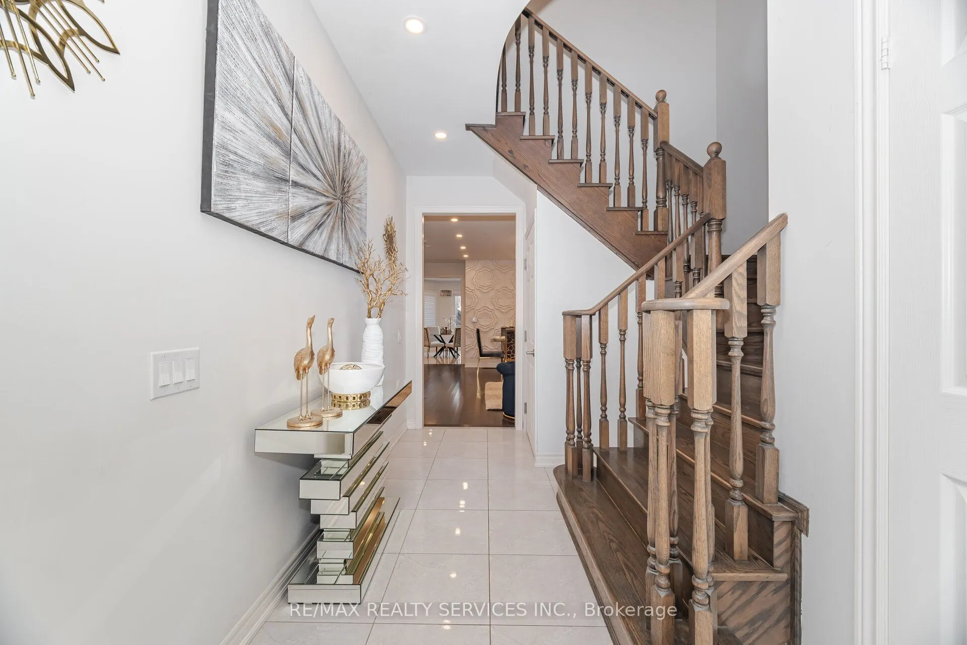 52 Blackberry Valley Crescent