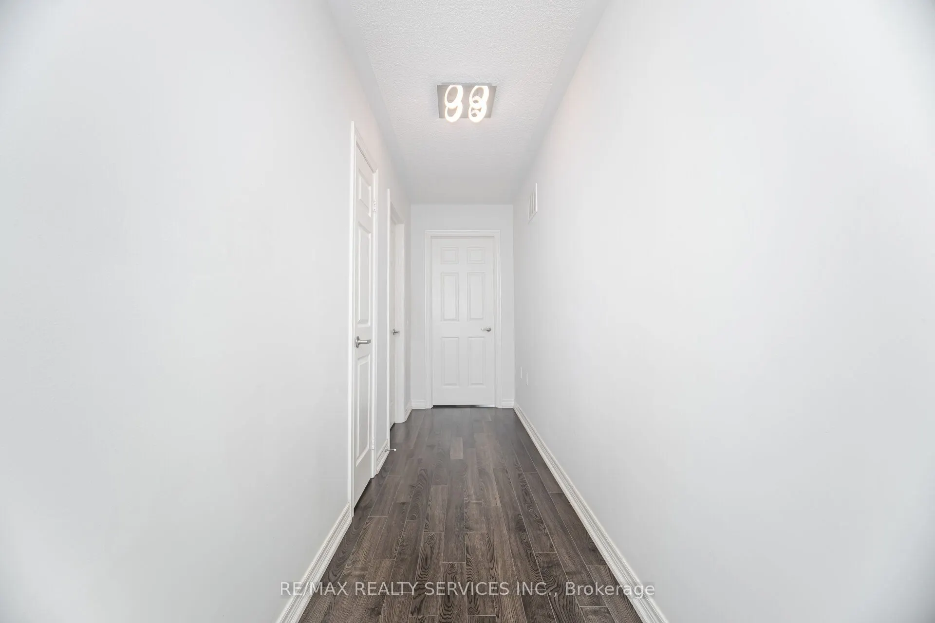 52 Blackberry Valley Crescent