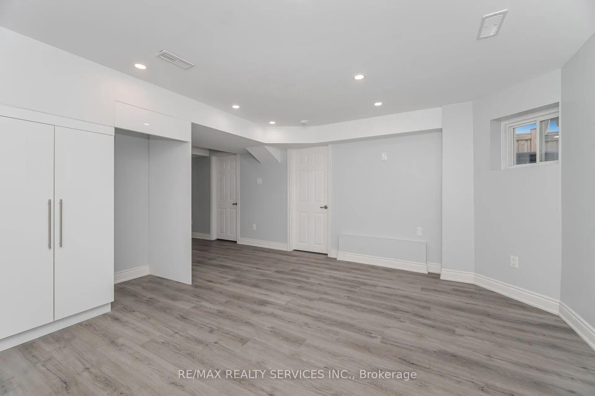 52 Blackberry Valley Crescent
