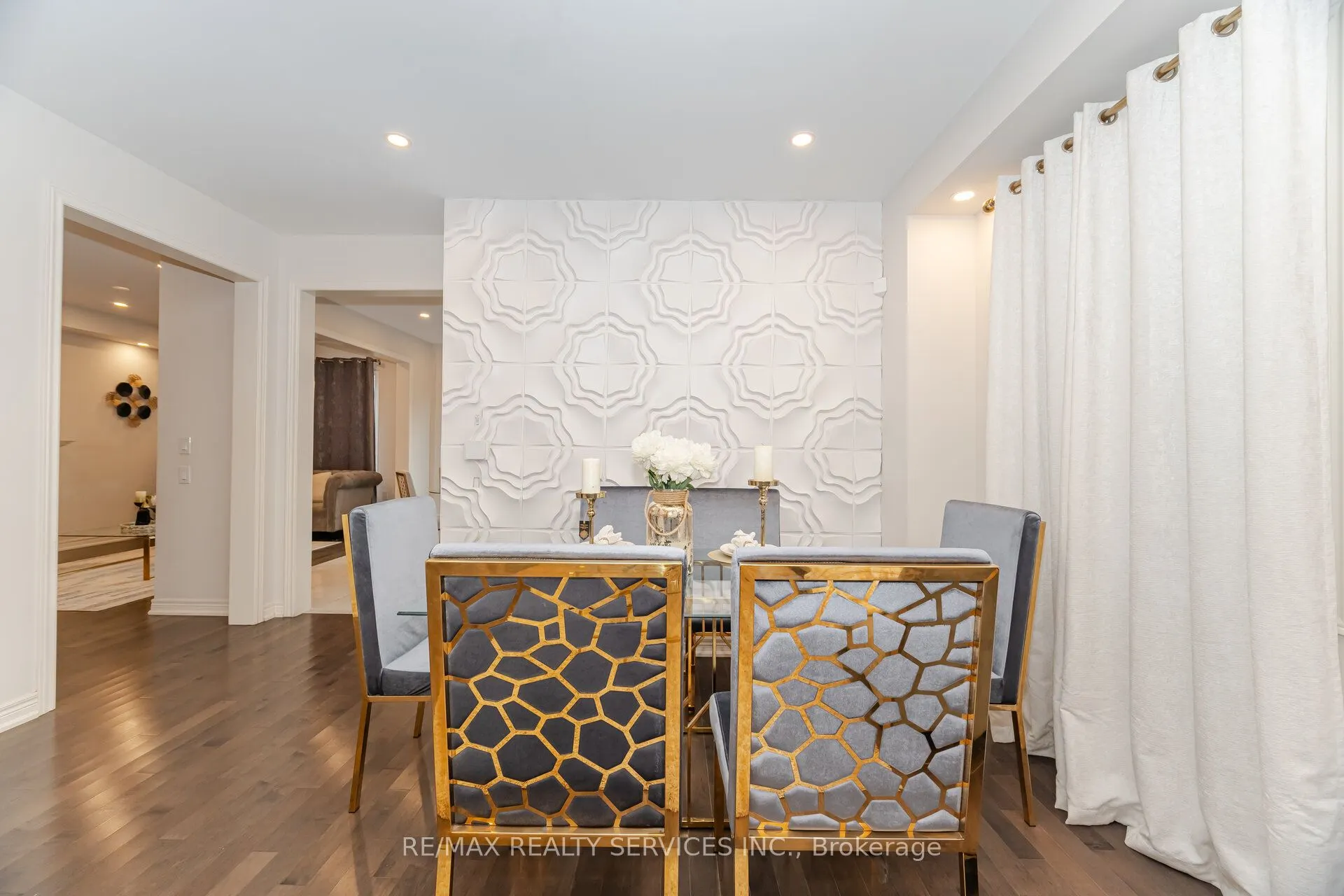 52 Blackberry Valley Crescent