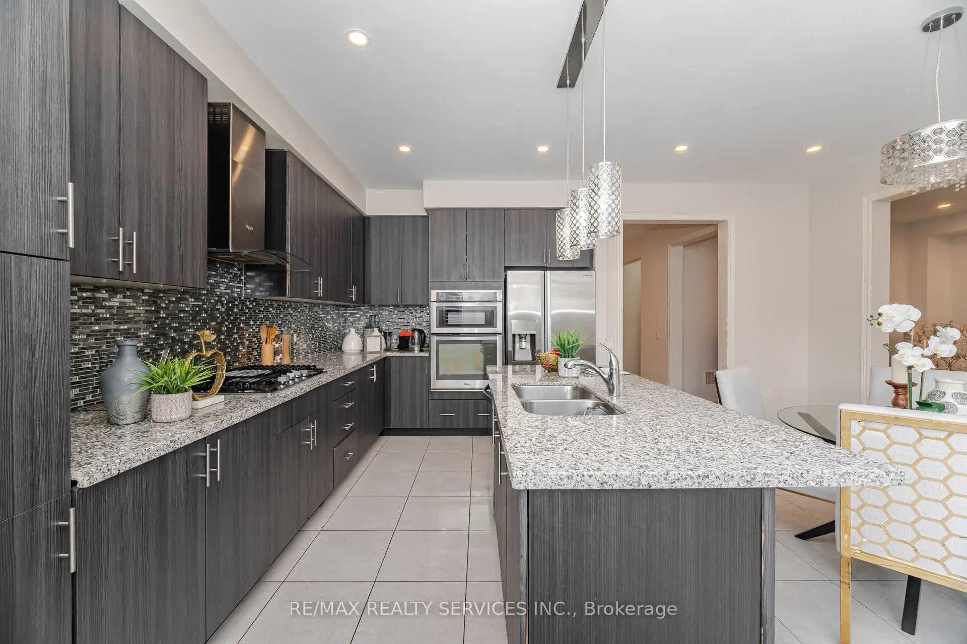 52 Blackberry Valley Crescent