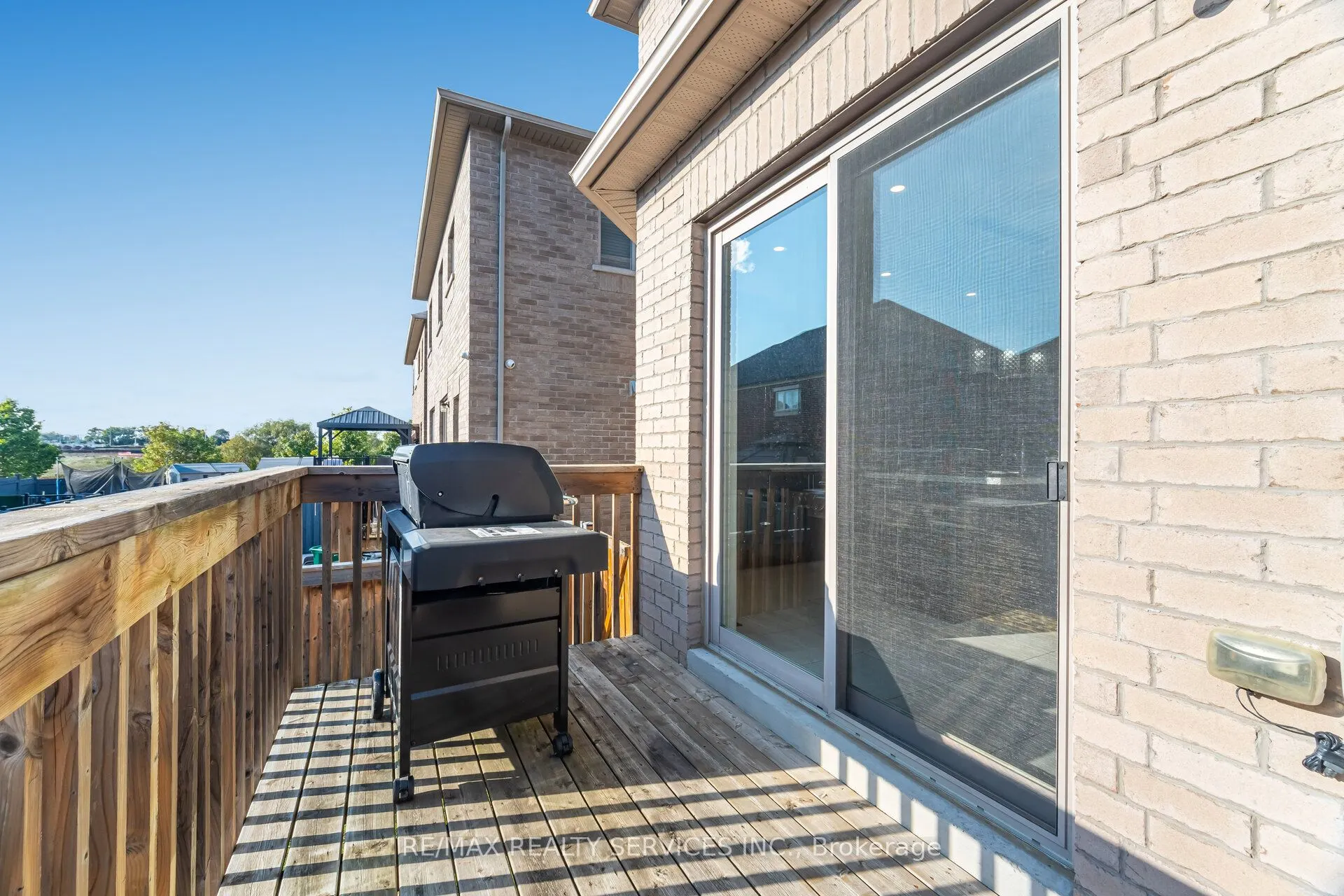 52 Blackberry Valley Crescent