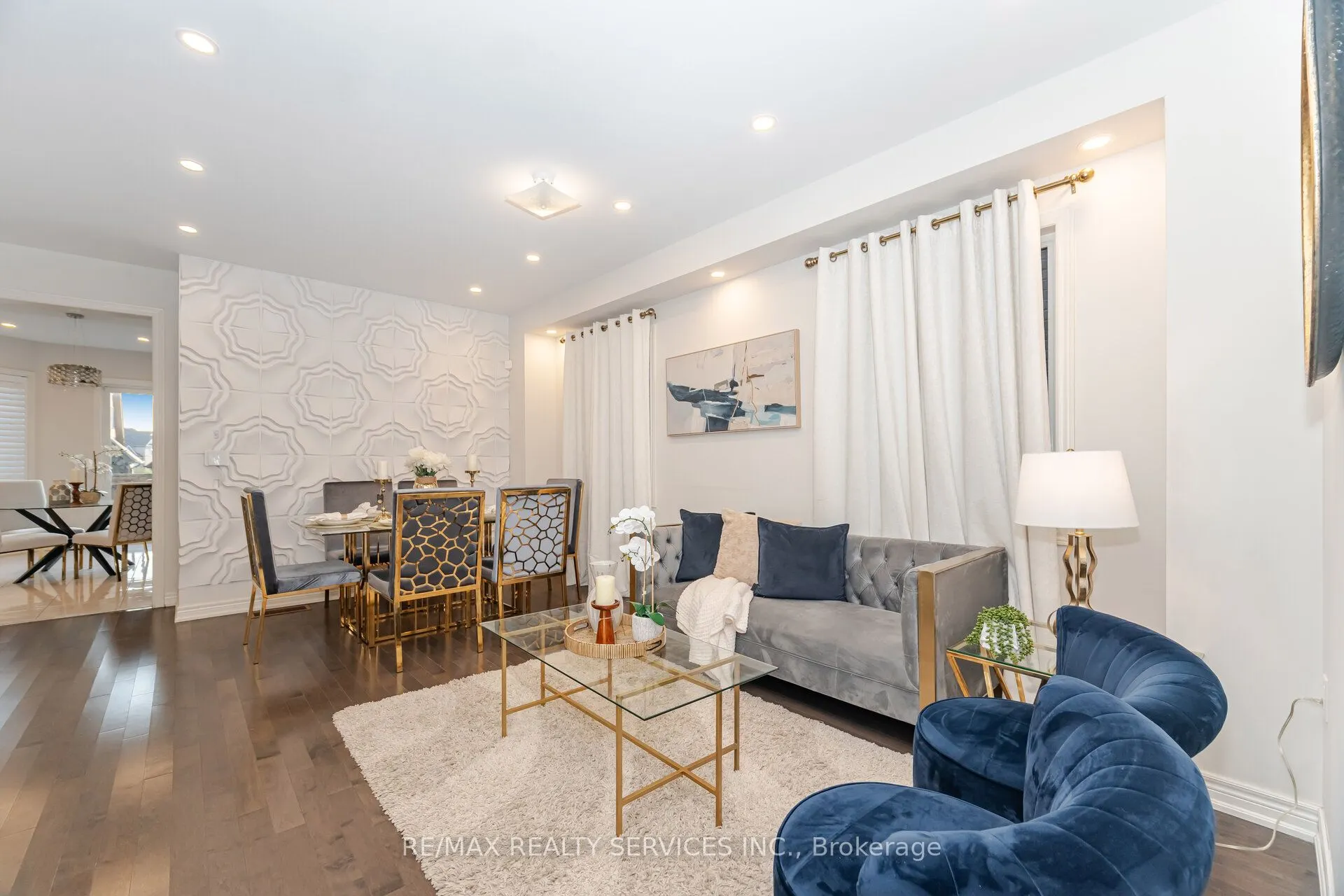 52 Blackberry Valley Crescent