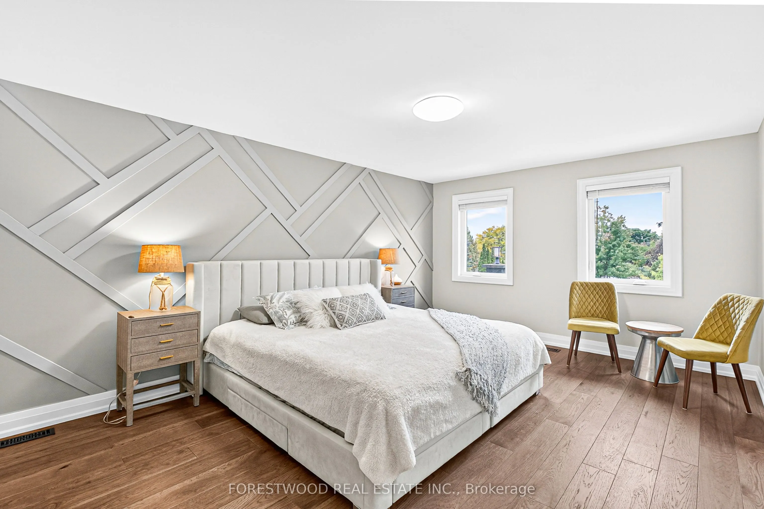 4295 Garnetwood Chase