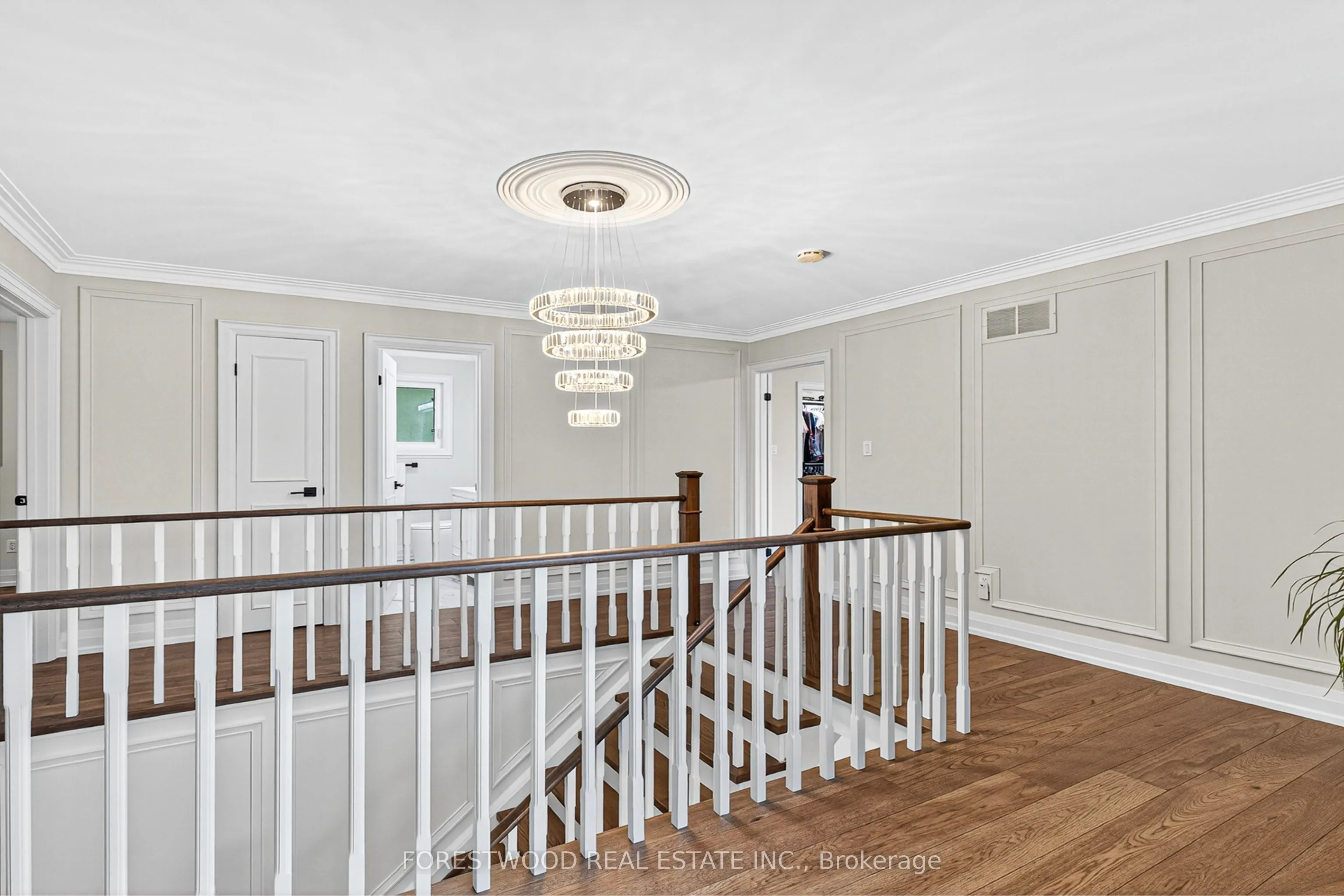 4295 Garnetwood Chase