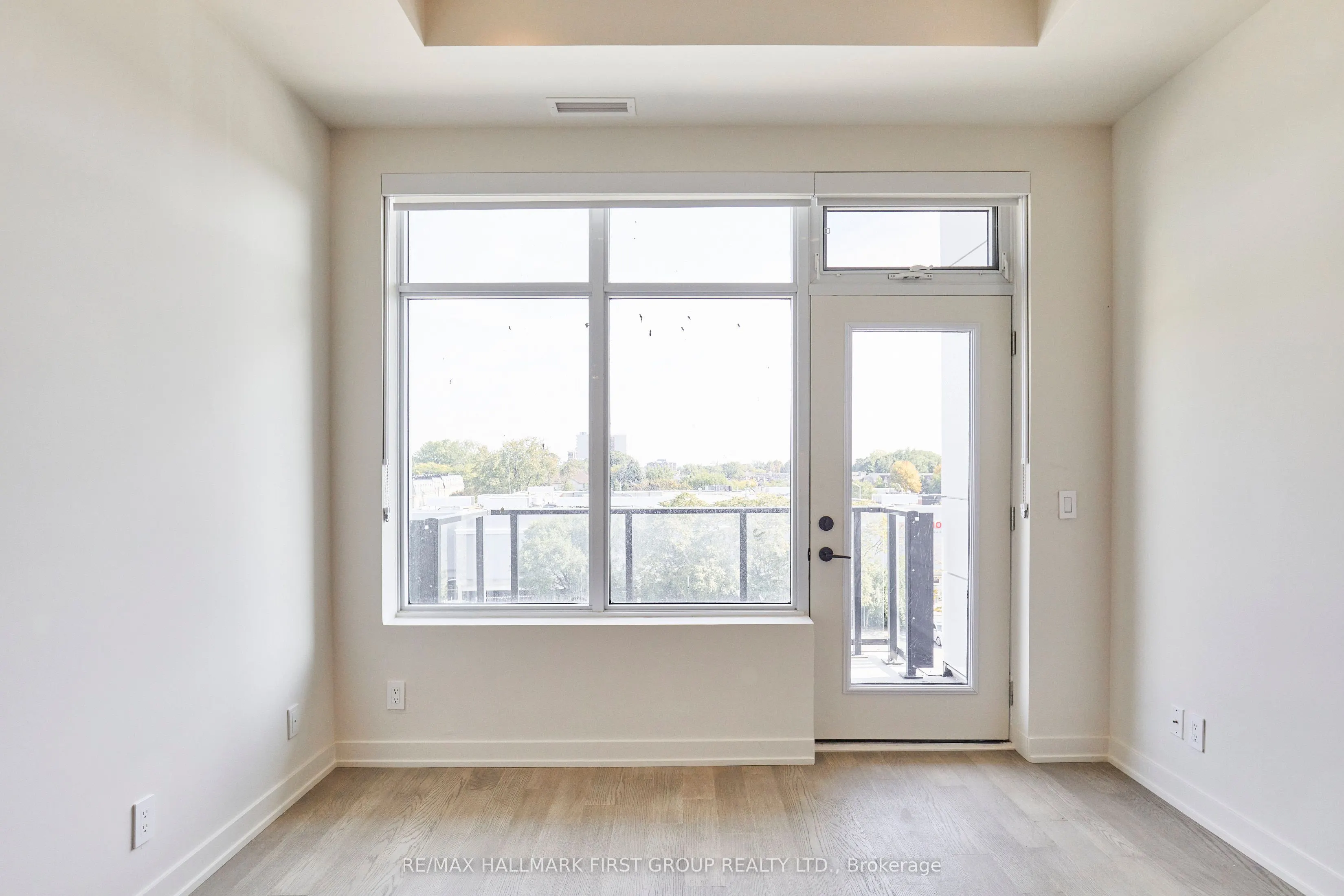 123 Maurice Drive, #407