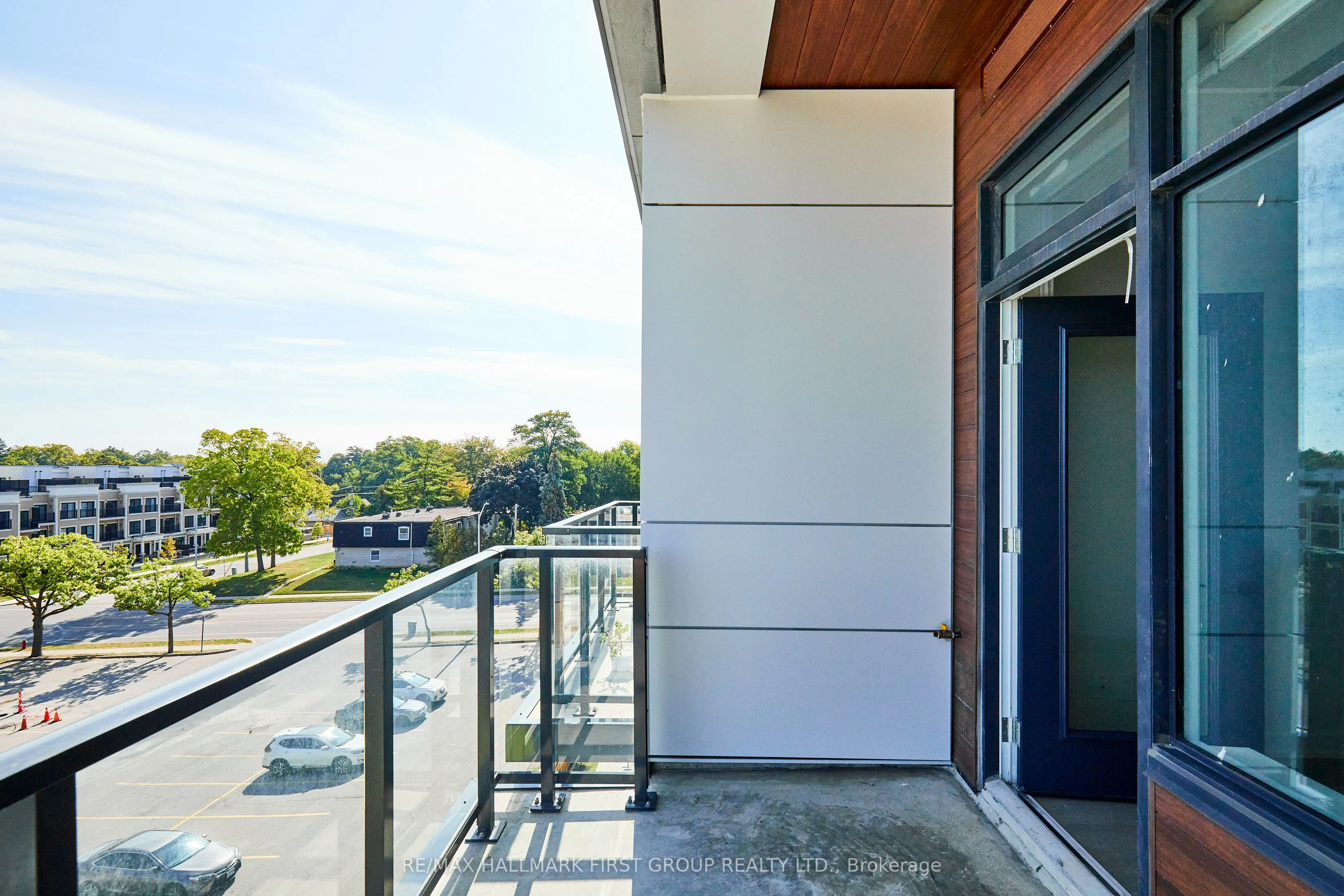 123 Maurice Drive, #407