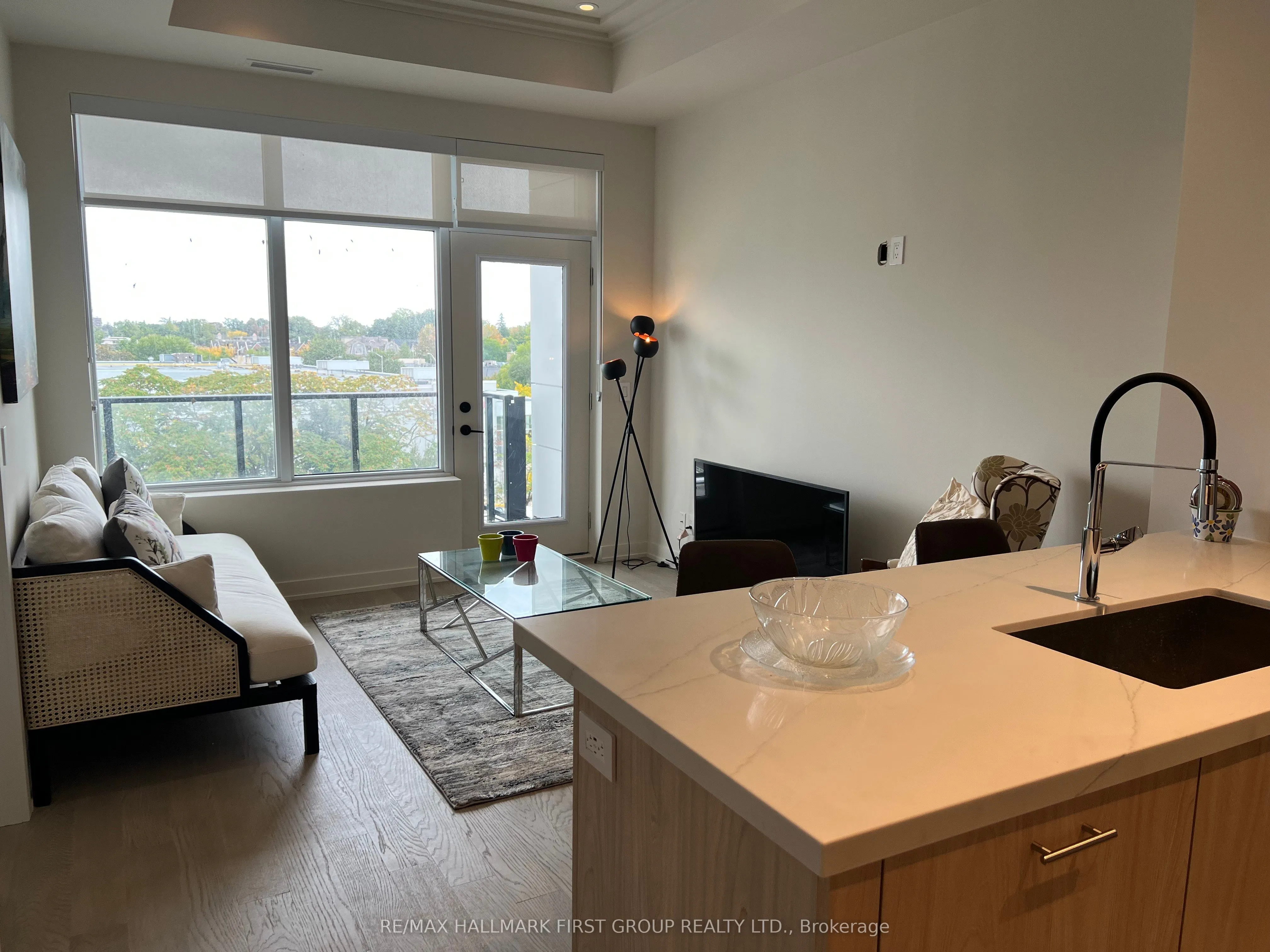 123 Maurice Drive, #407