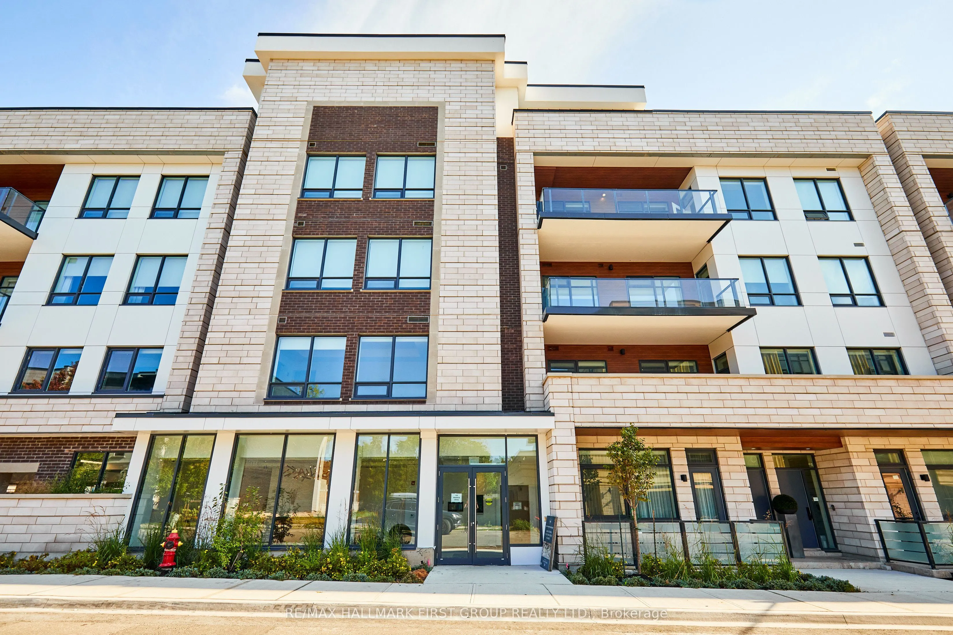 123 Maurice Drive, #407