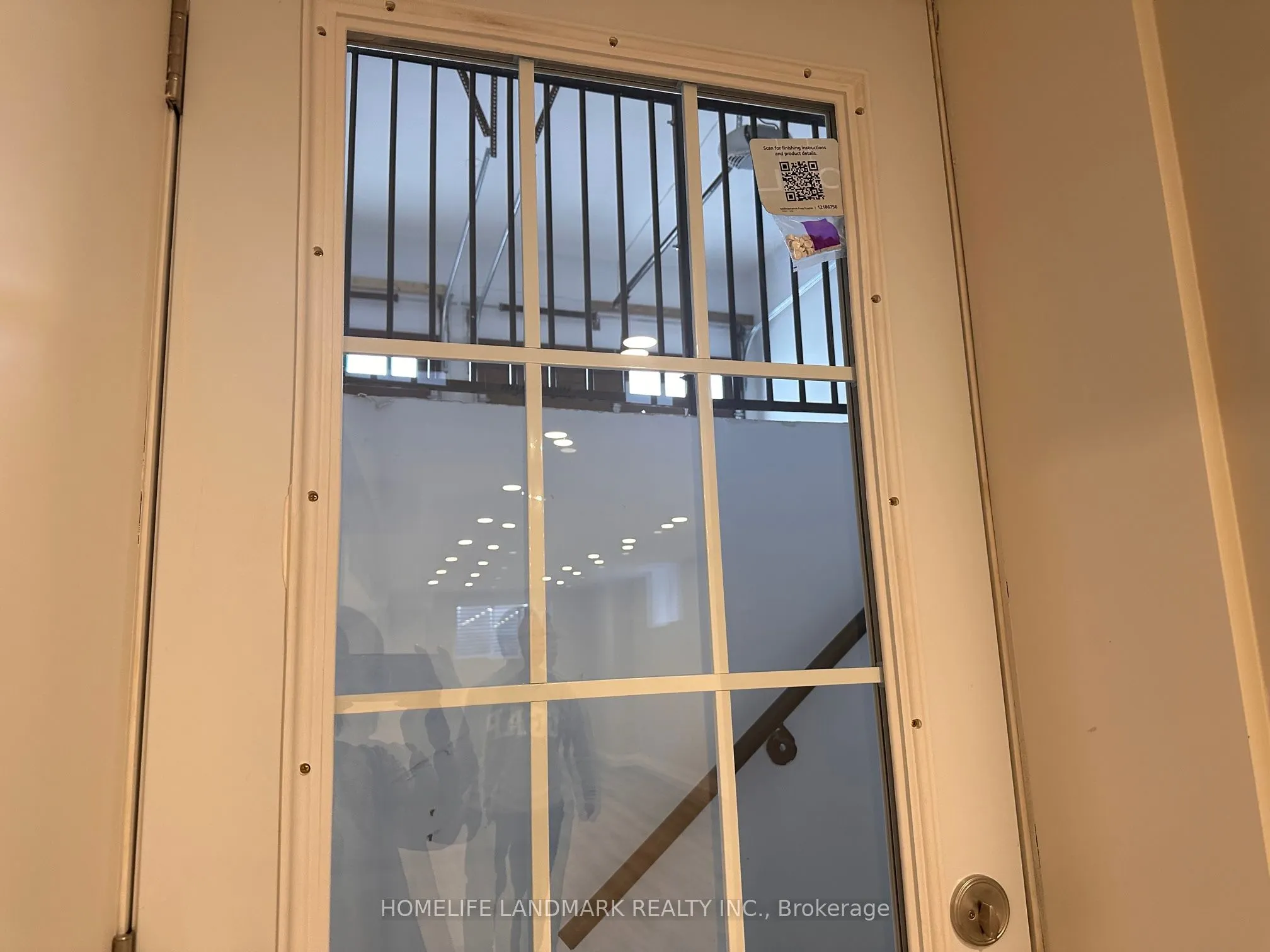2036 Grosvenor Street, #lower