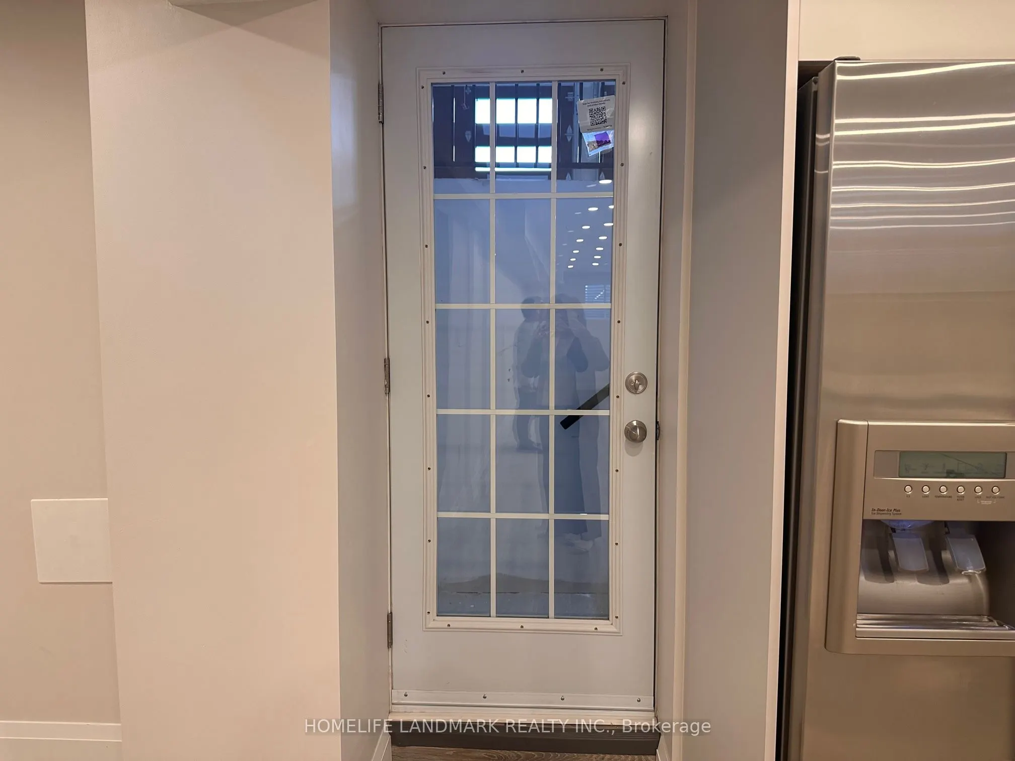 2036 Grosvenor Street, #lower