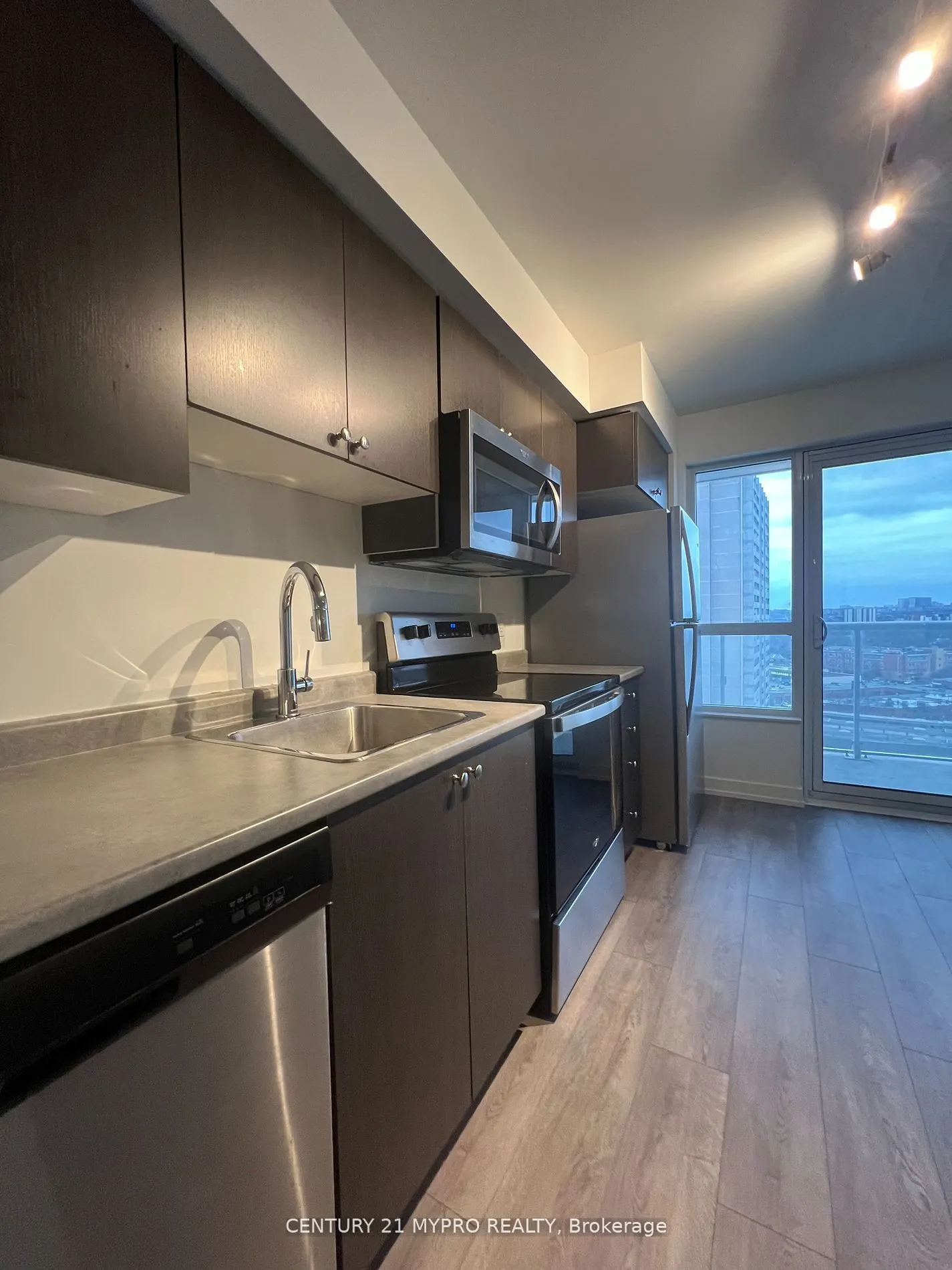 10 Wilby Crescent, #1409