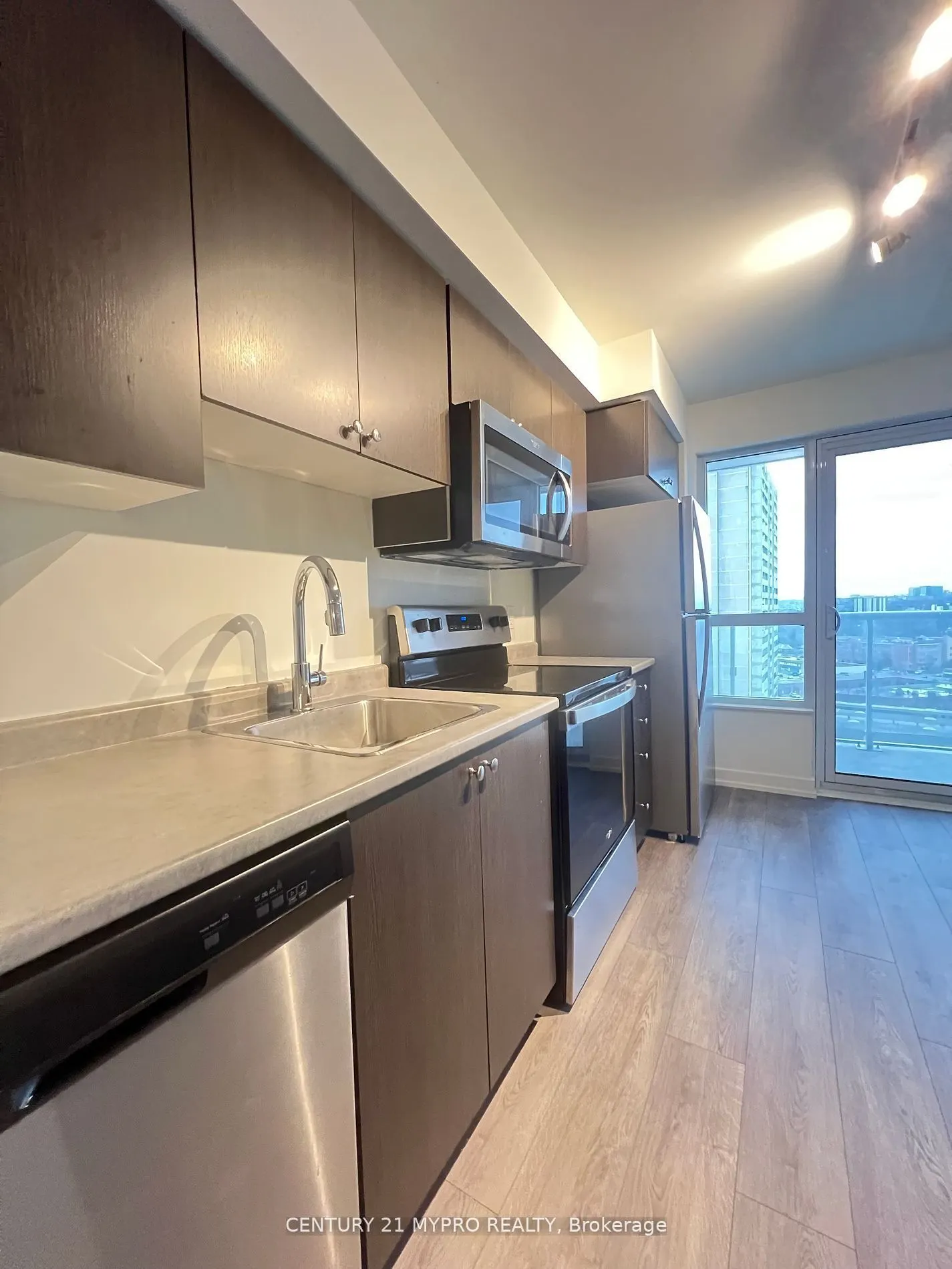 10 Wilby Crescent, #1409