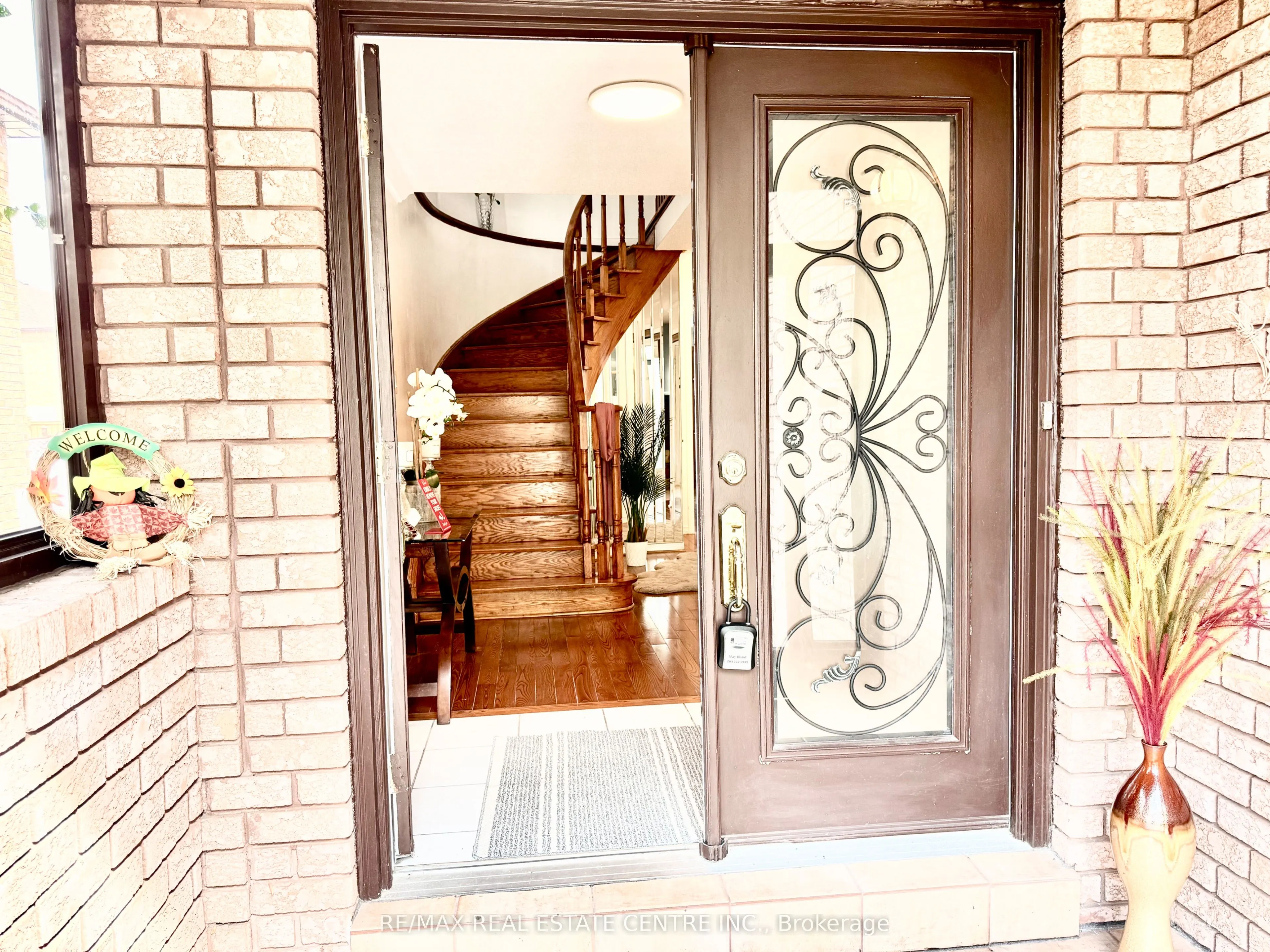84 Creditstone Road